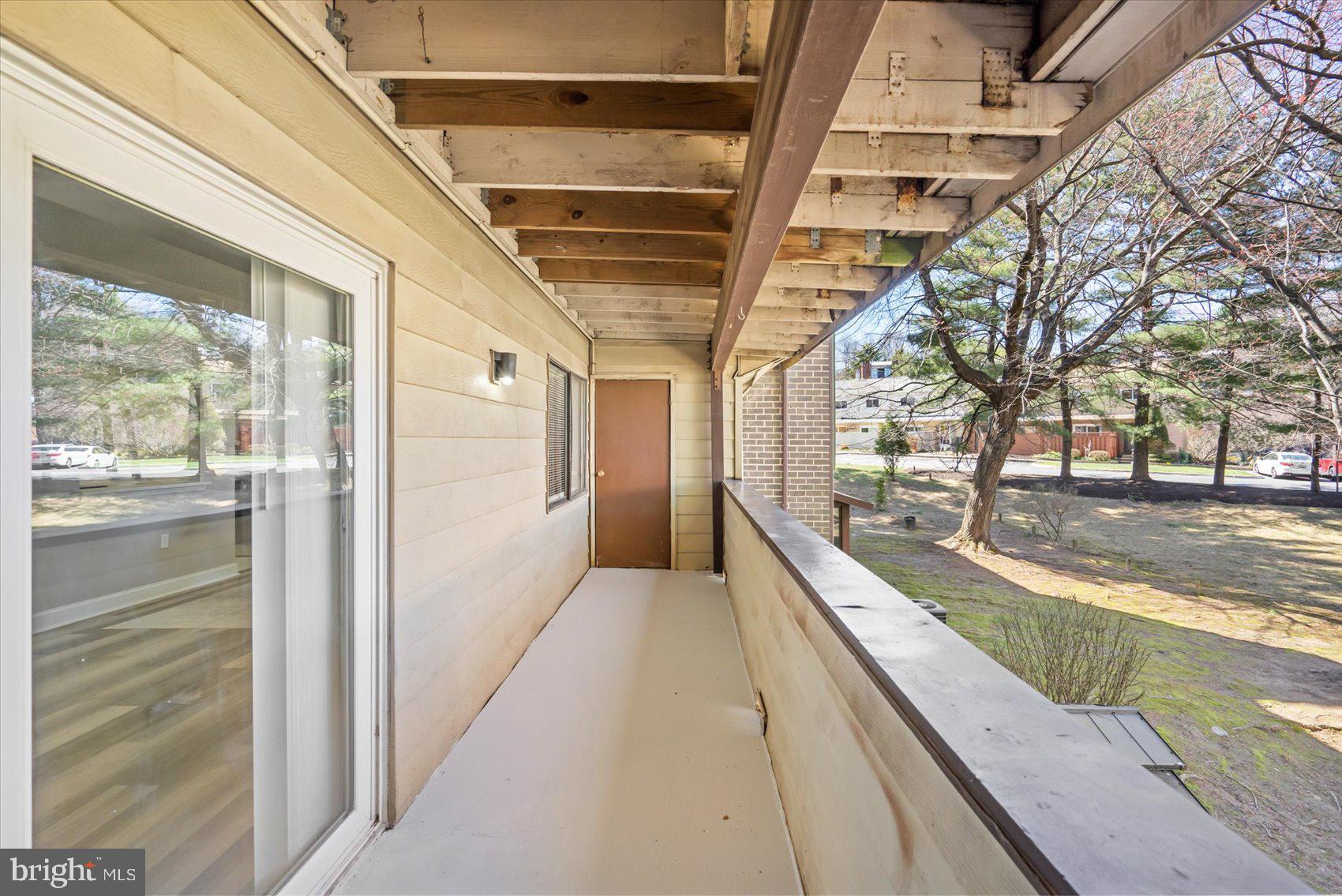 ROCKLAND RUN - Residential Lease