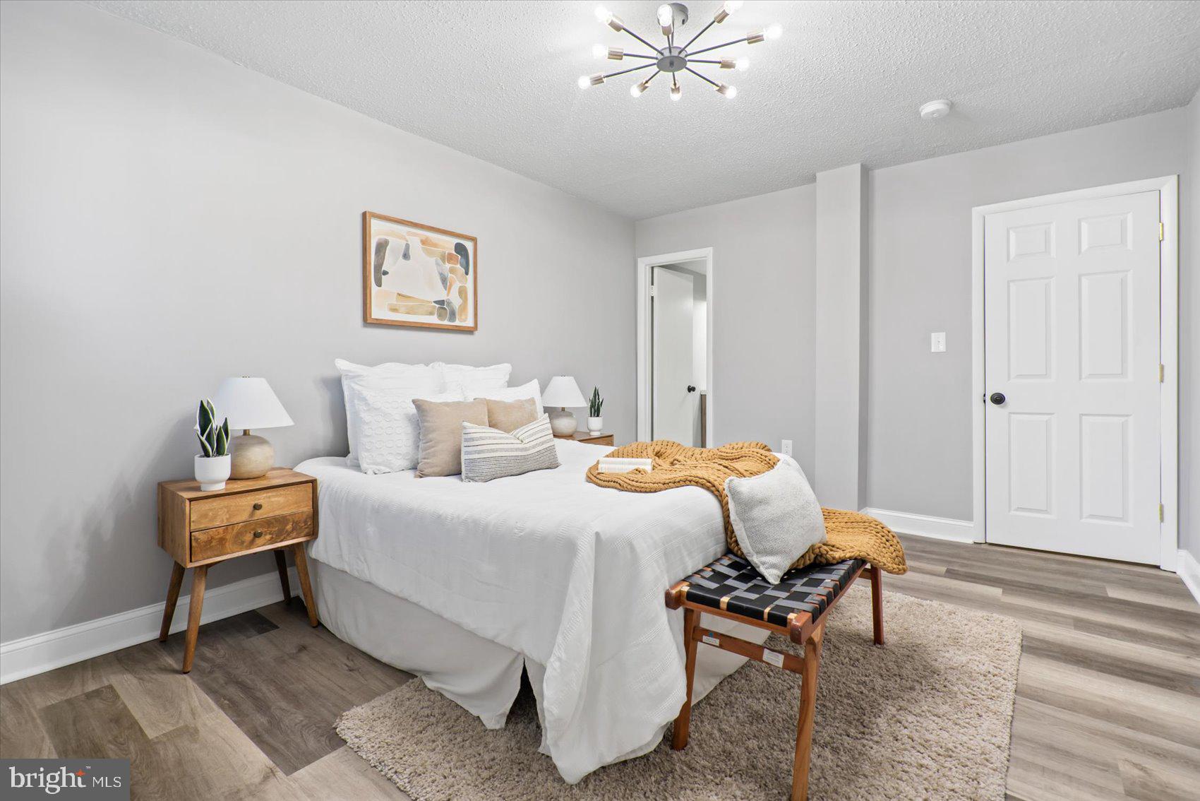 ROCKLAND RUN - Residential Lease