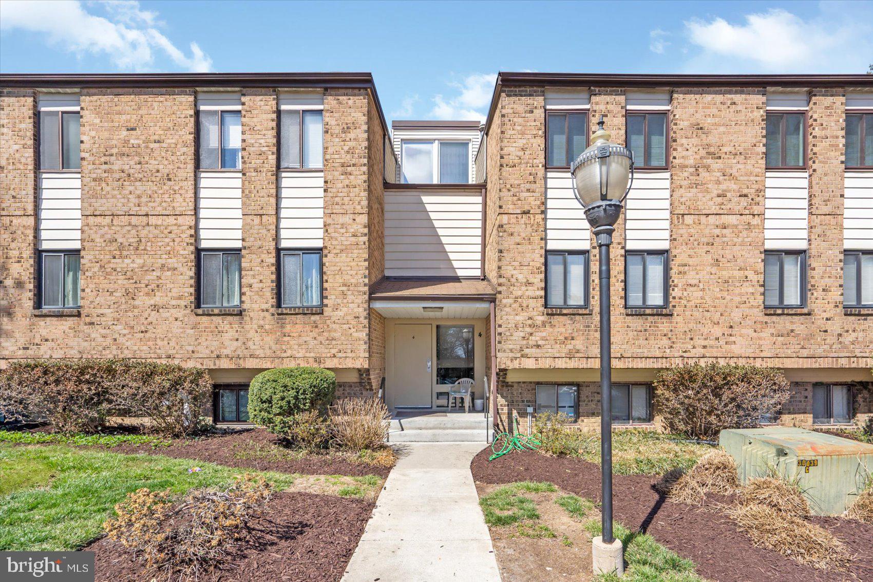 ROCKLAND RUN - Residential Lease