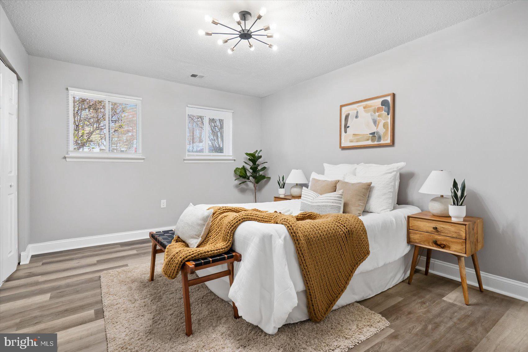 ROCKLAND RUN - Residential Lease