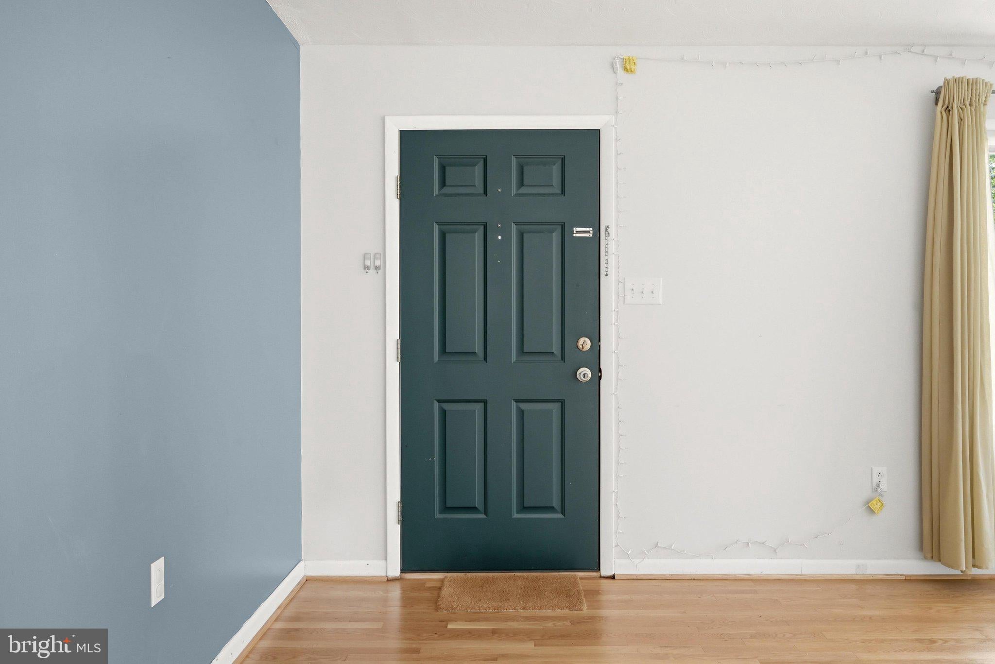 218 LOCUST DRIVE