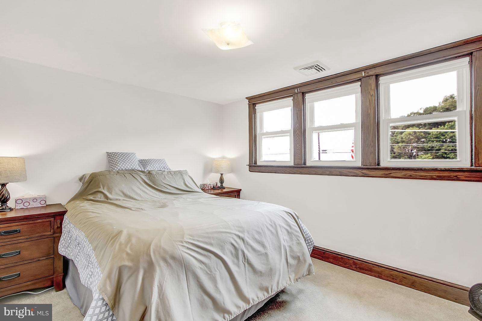 CUMBERLAND TOWNSHIP - Residential