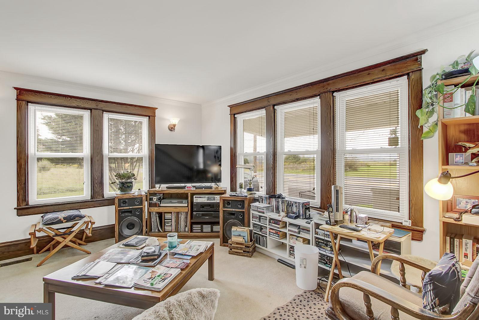 CUMBERLAND TOWNSHIP - Residential