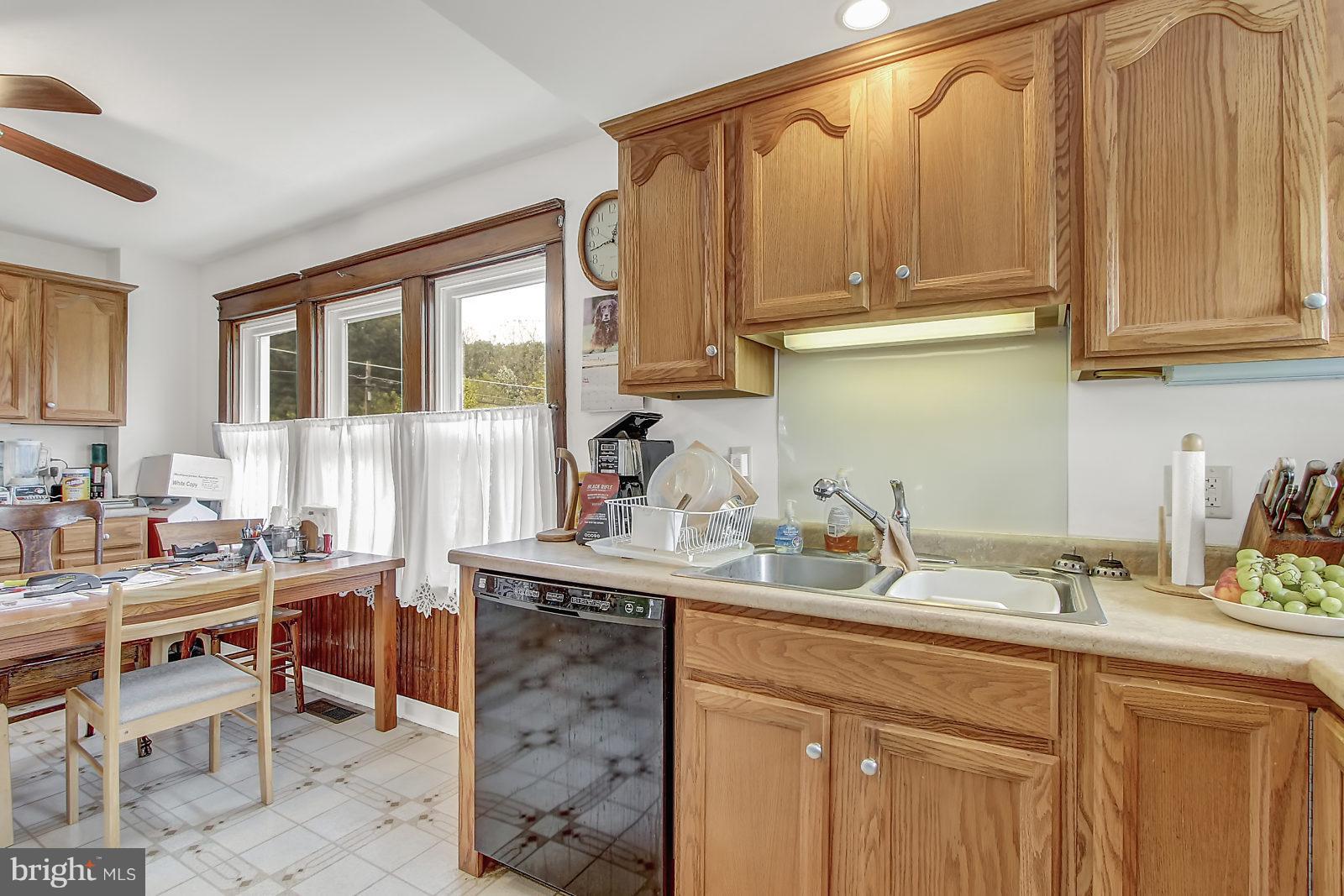 CUMBERLAND TOWNSHIP - Residential