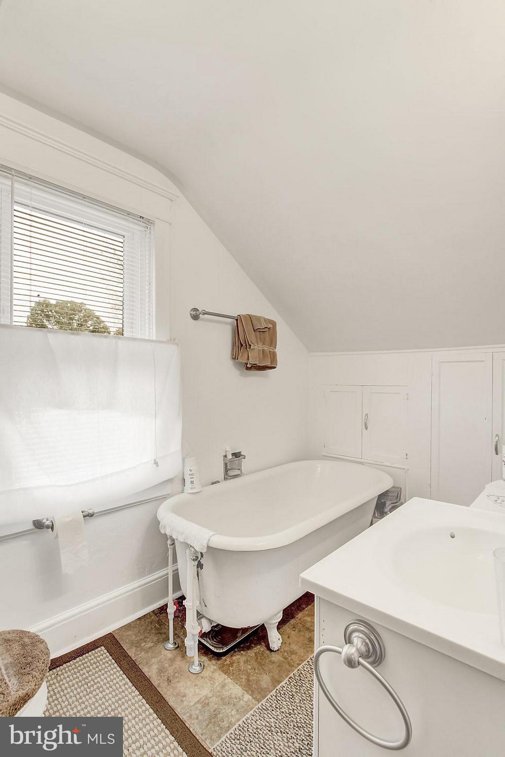 CUMBERLAND TOWNSHIP - Residential