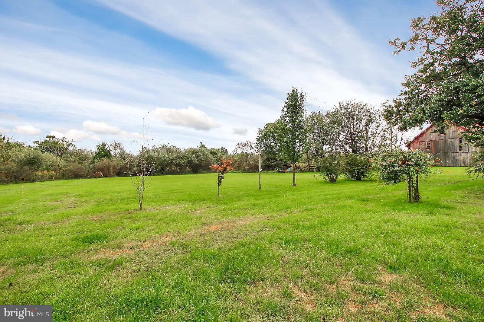 CUMBERLAND TOWNSHIP - Residential