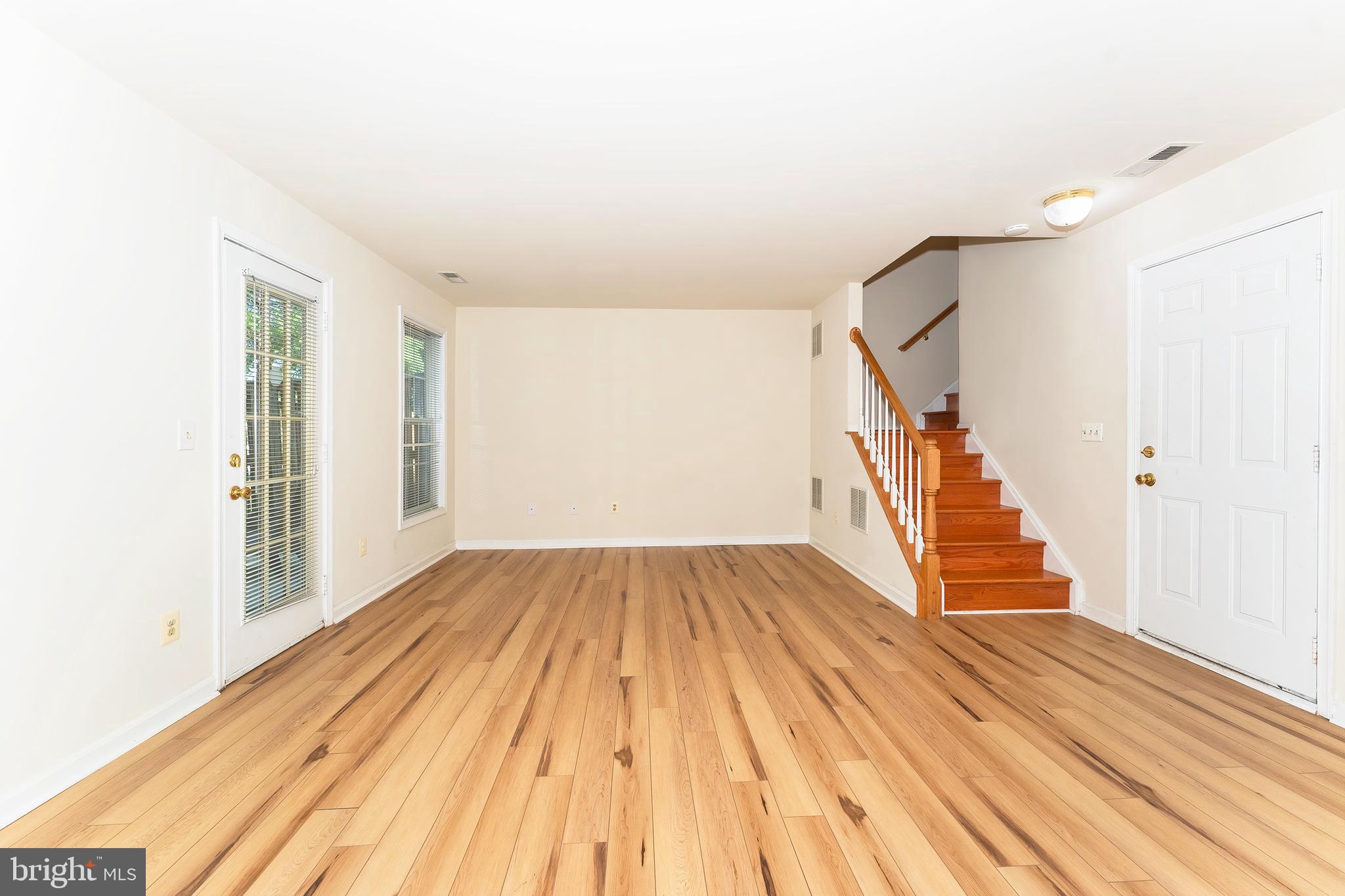 WEXFORD TOWNHOMES AT MCNAIR - Residential Lease