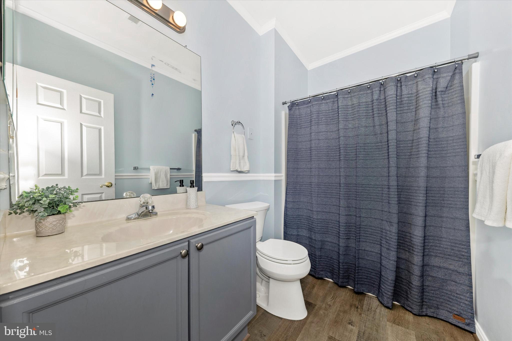 WATERSIDE - Residential