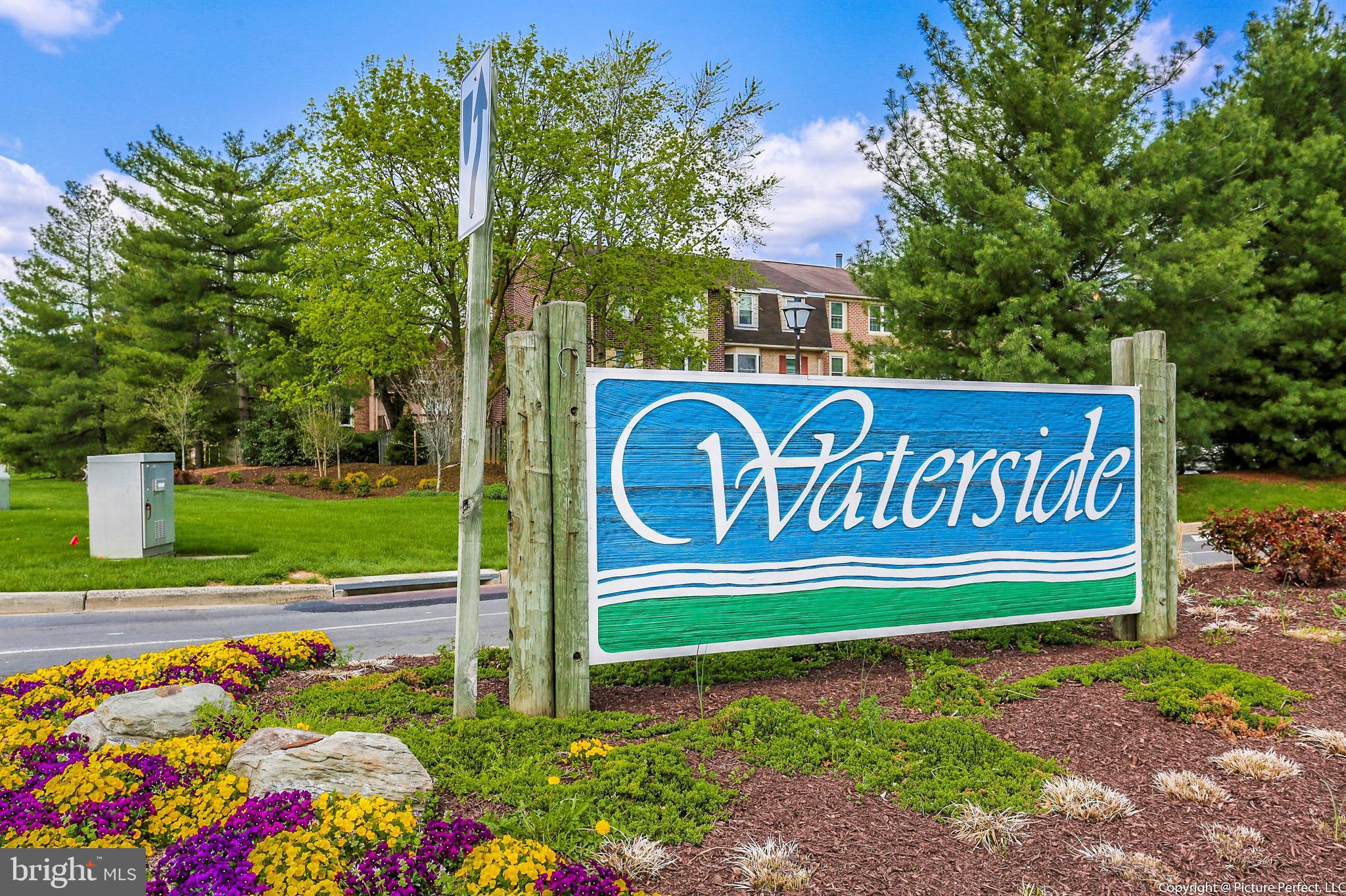 WATERSIDE - Residential