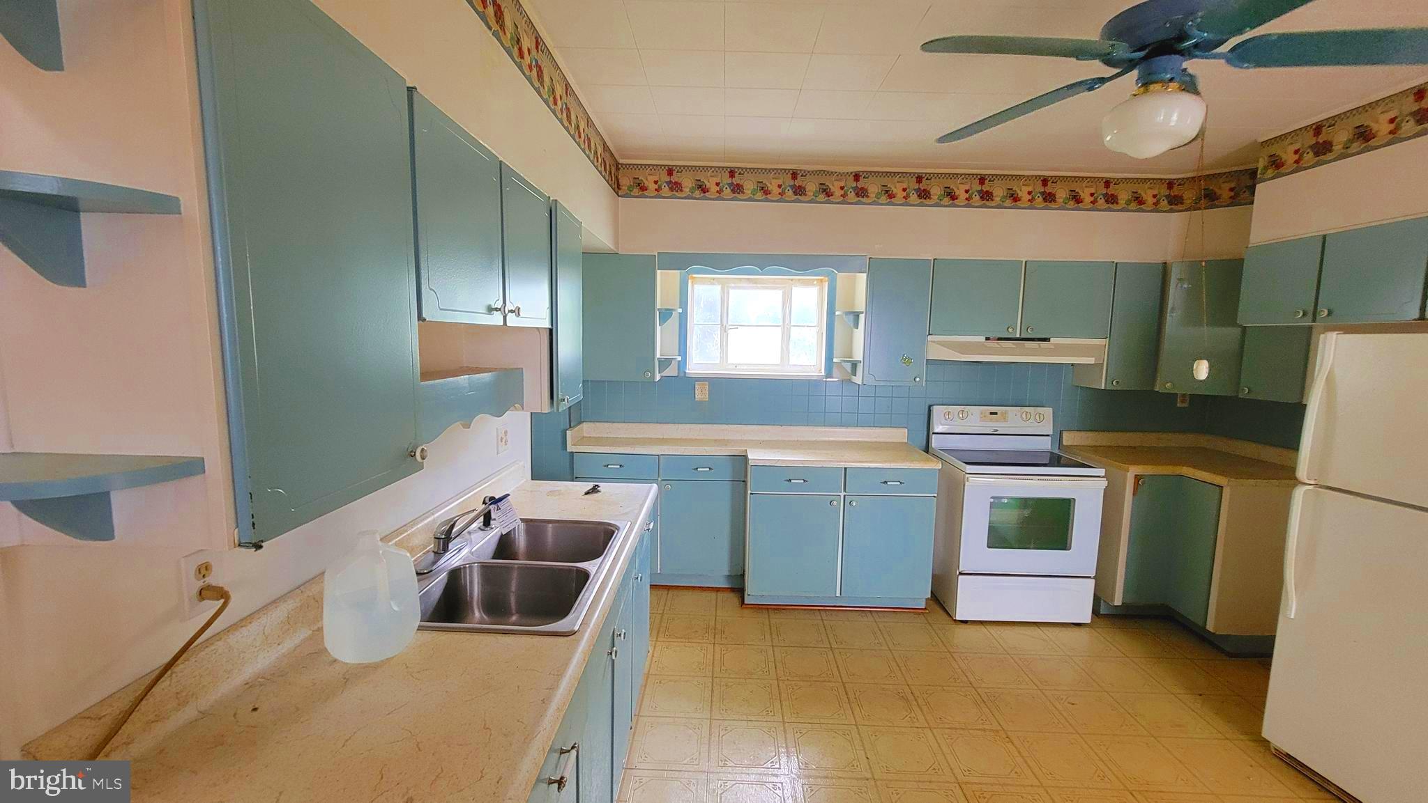 LAVALE GARDENS - Residential Income