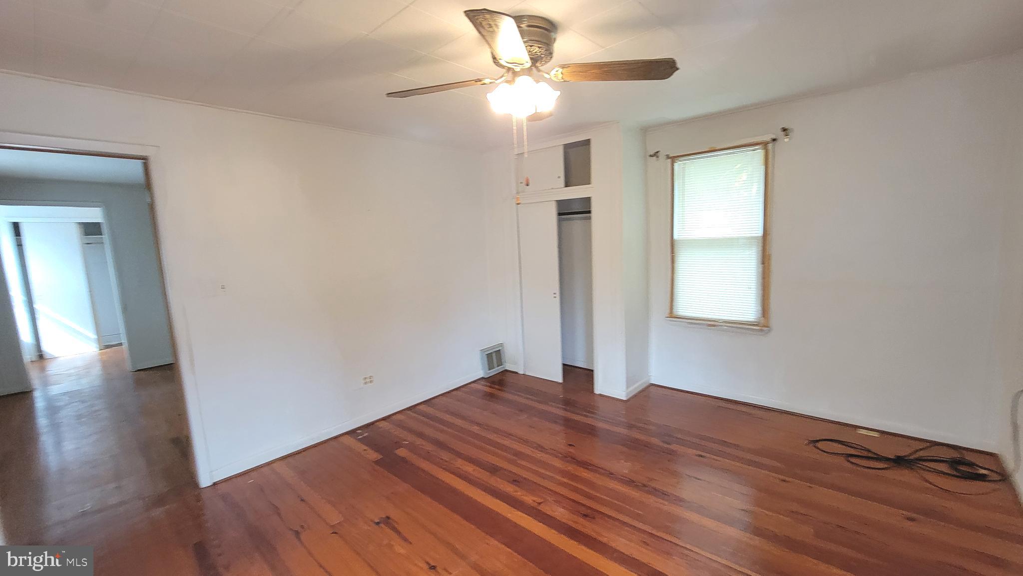 LAVALE GARDENS - Residential Income