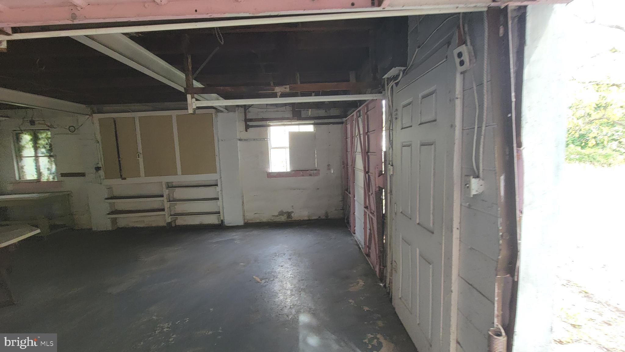 LAVALE GARDENS - Residential Income