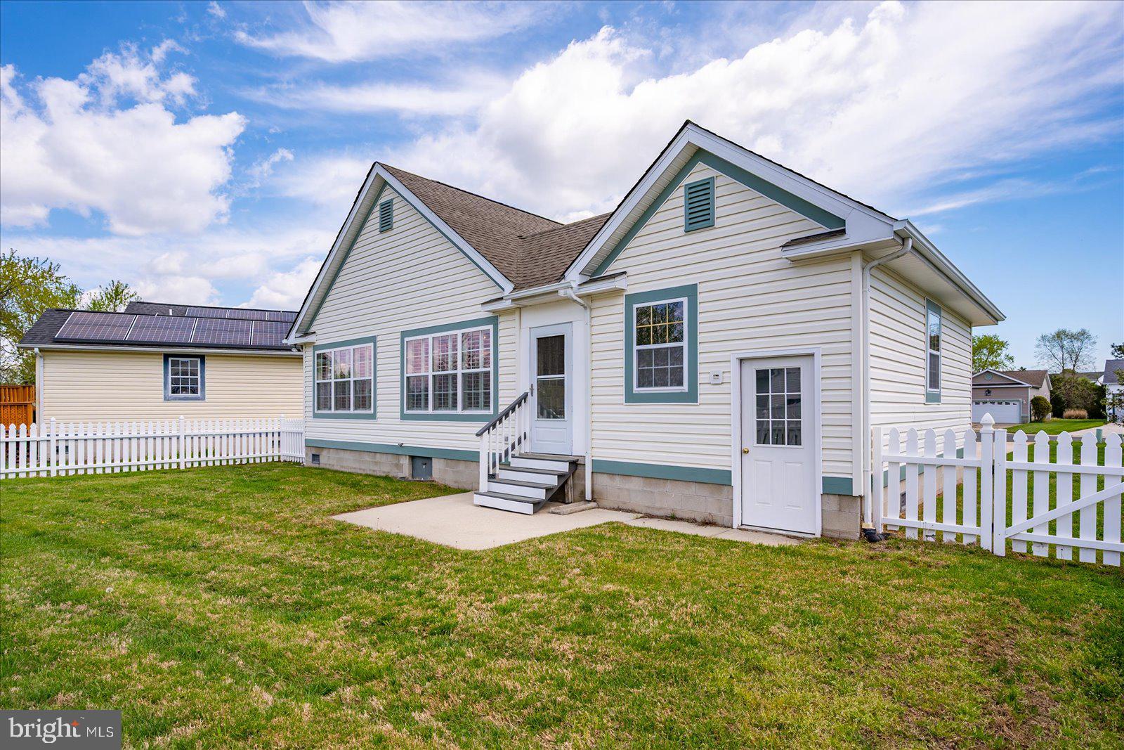BAY VISTA AT MYSTIC HARBOR - Residential