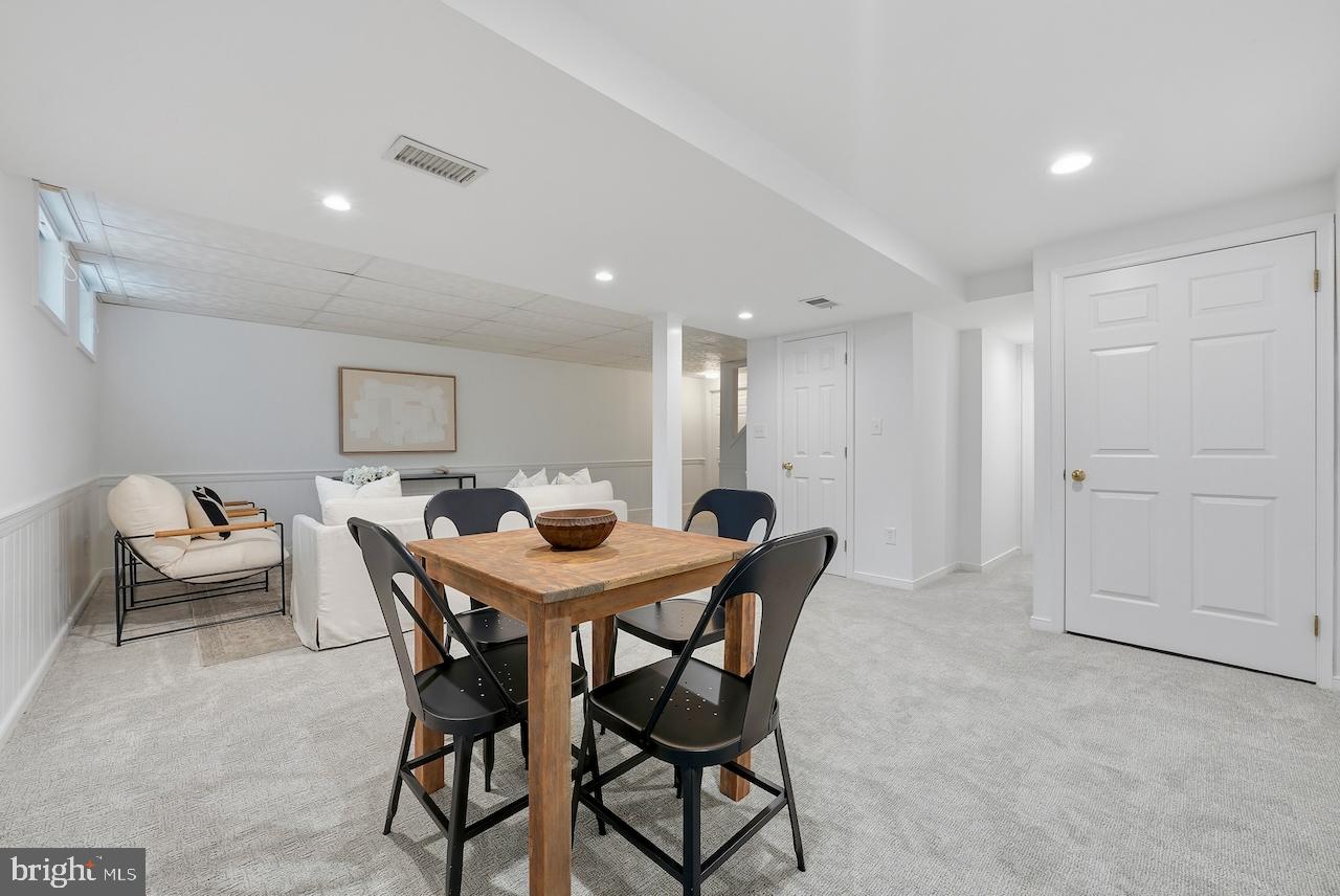 FRANKLIN FARM - Residential