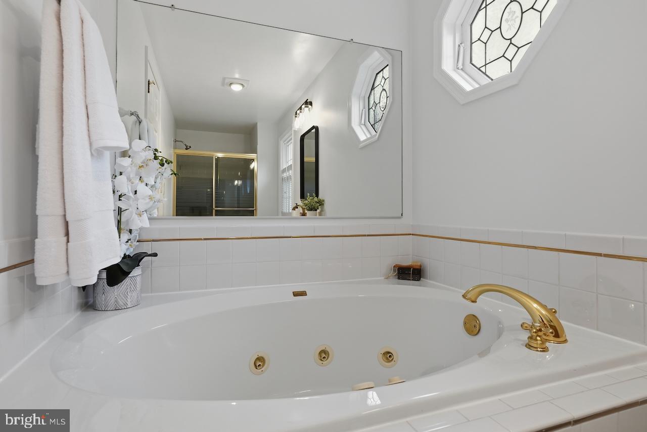 FRANKLIN FARM - Residential