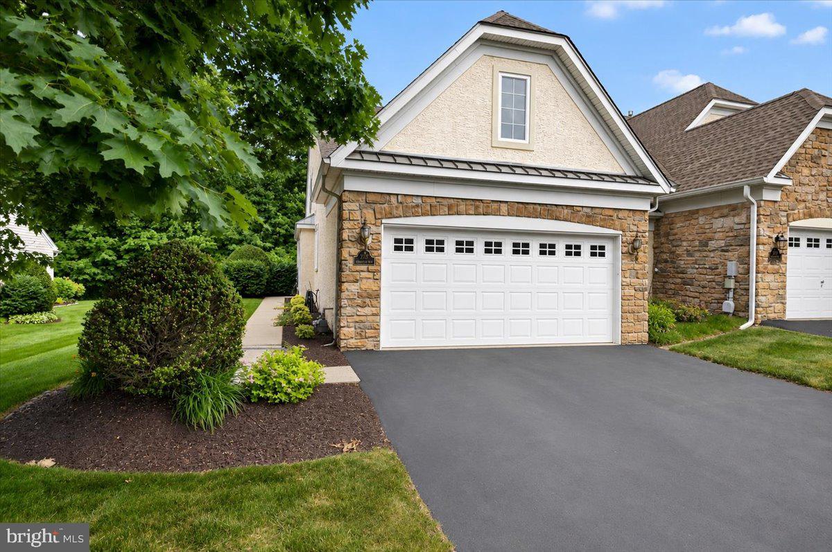 377 BRITTANY COURT