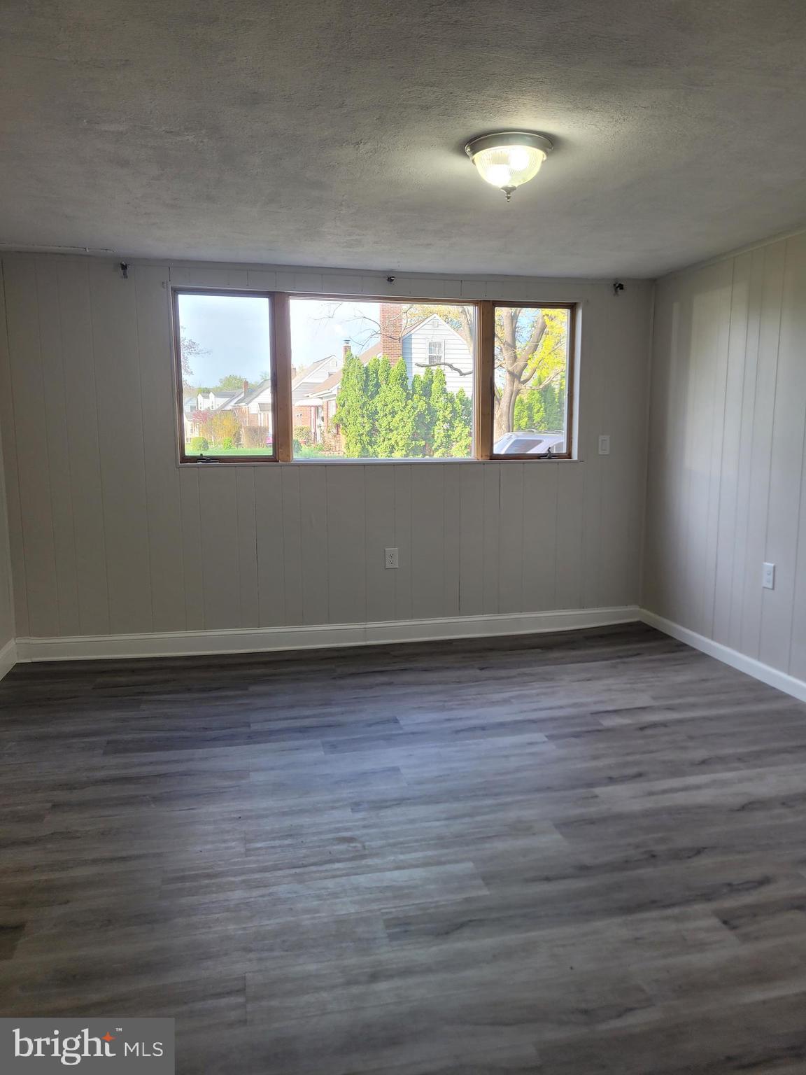 READING - Residential Lease