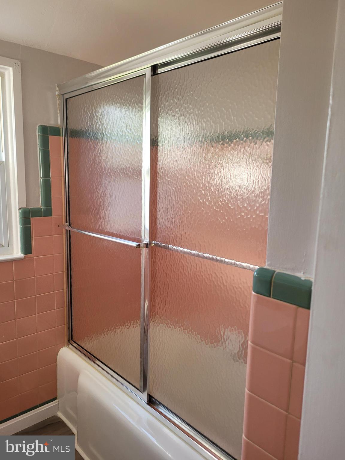 READING - Residential Lease