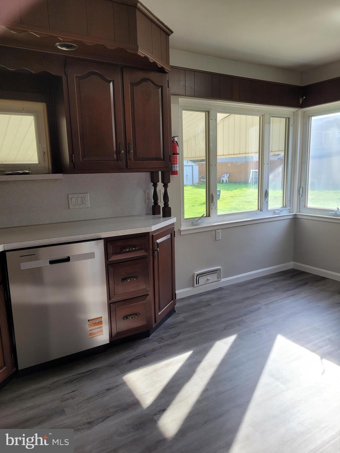 READING - Residential Lease