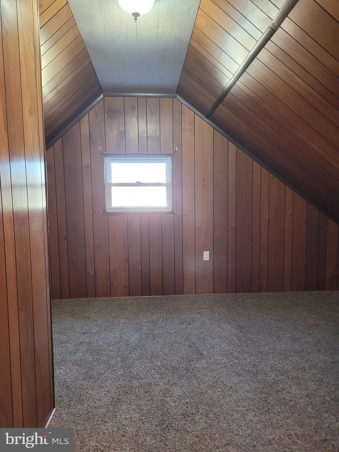 READING - Residential Lease