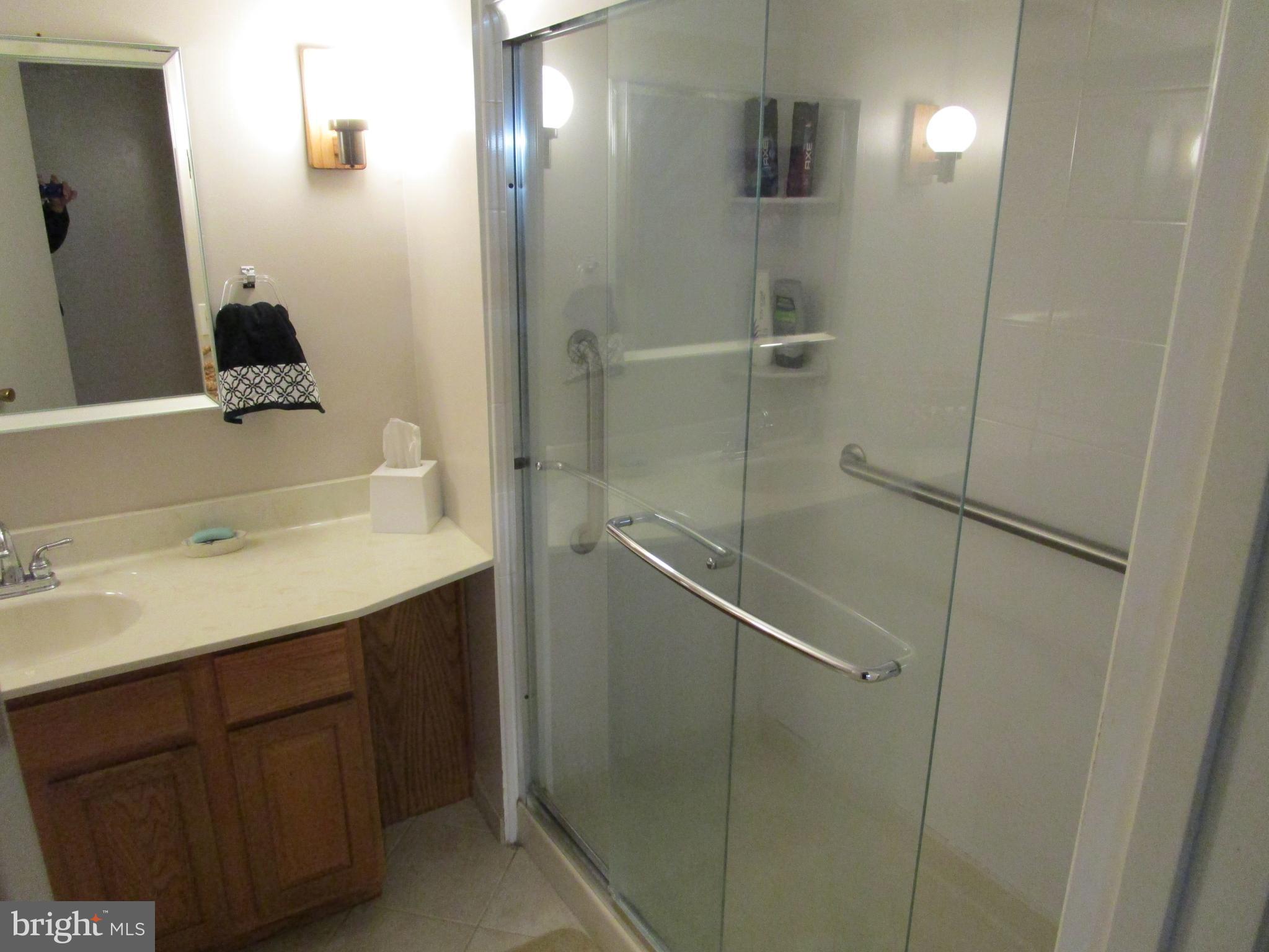 MICHAELTON MANOR - Residential