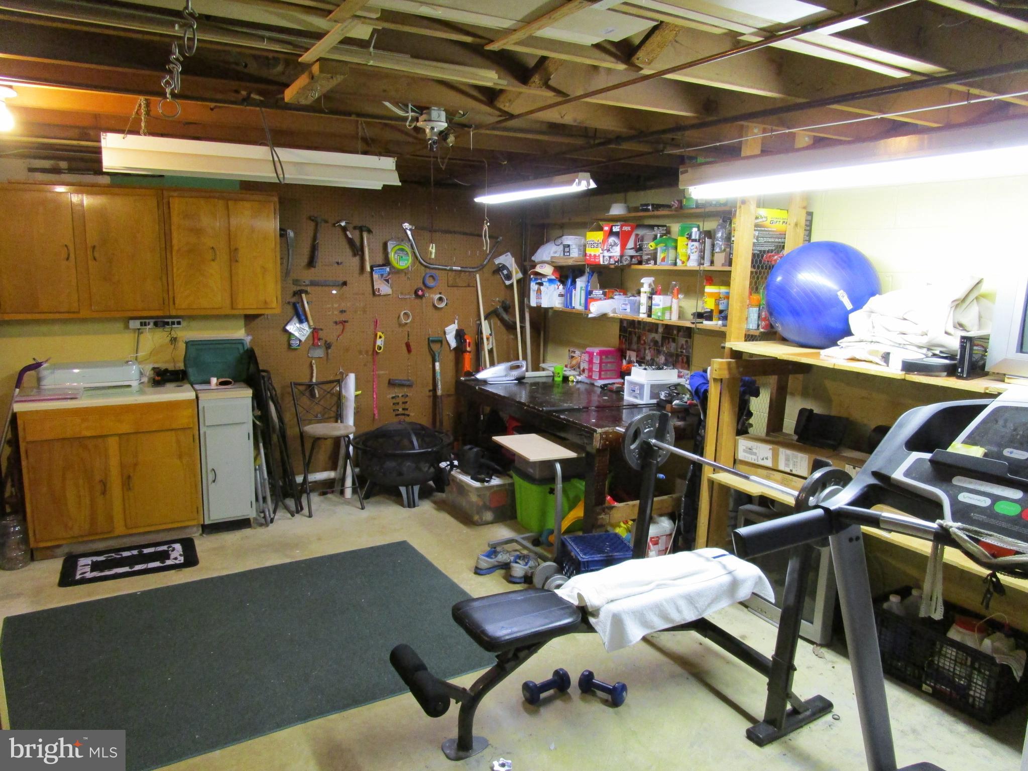 MICHAELTON MANOR - Residential