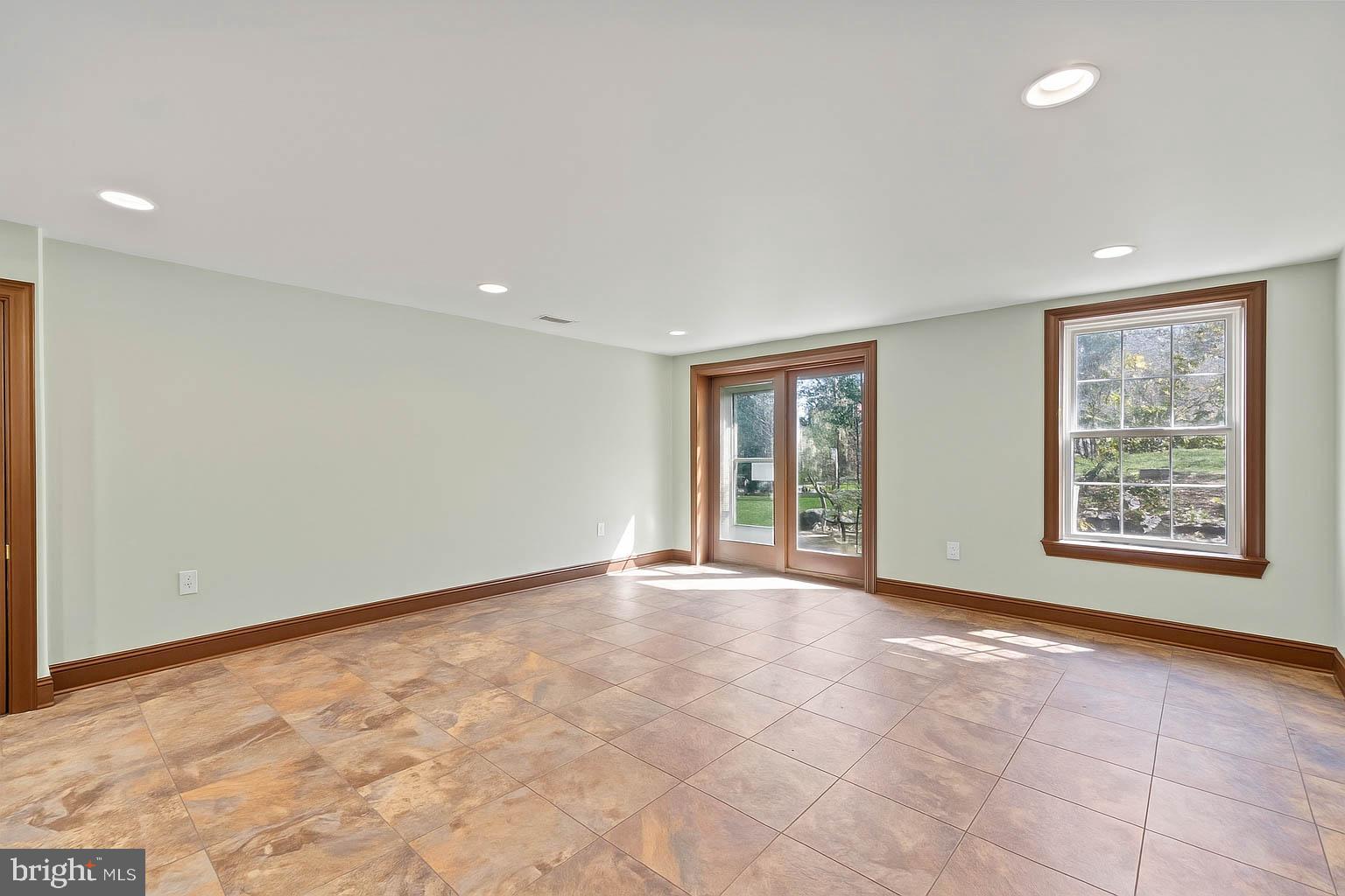 CANTERBURY ESTATES - Residential