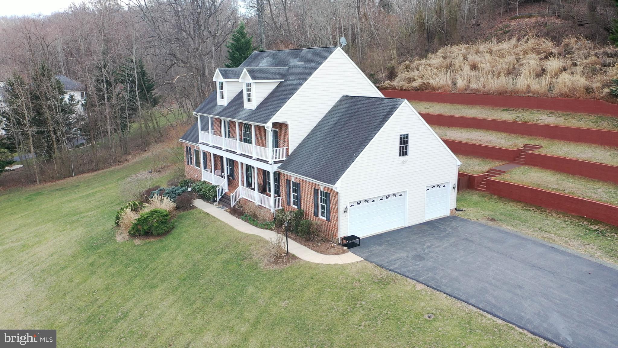 78 CANTERBURY DRIVE
