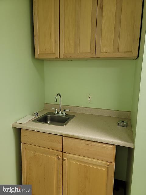 CHURCHTON - Commercial Lease