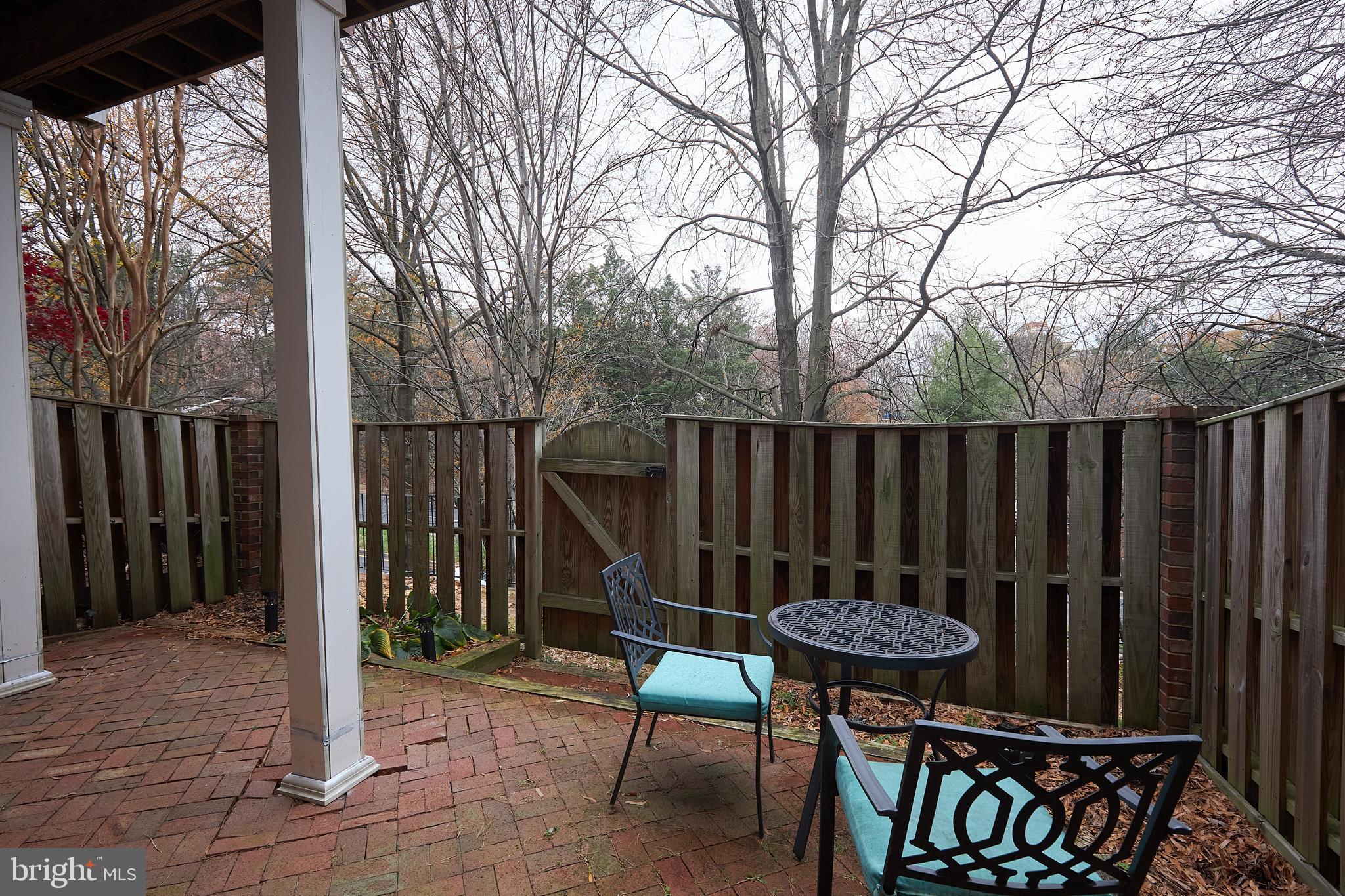 STONEGATE - Residential