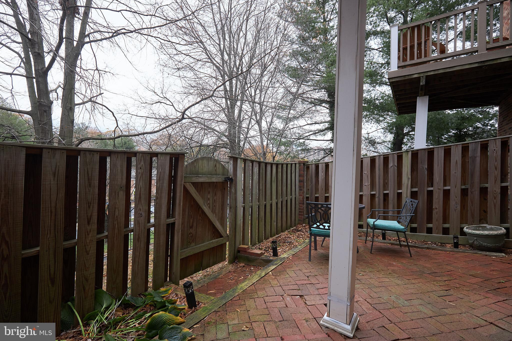 STONEGATE - Residential