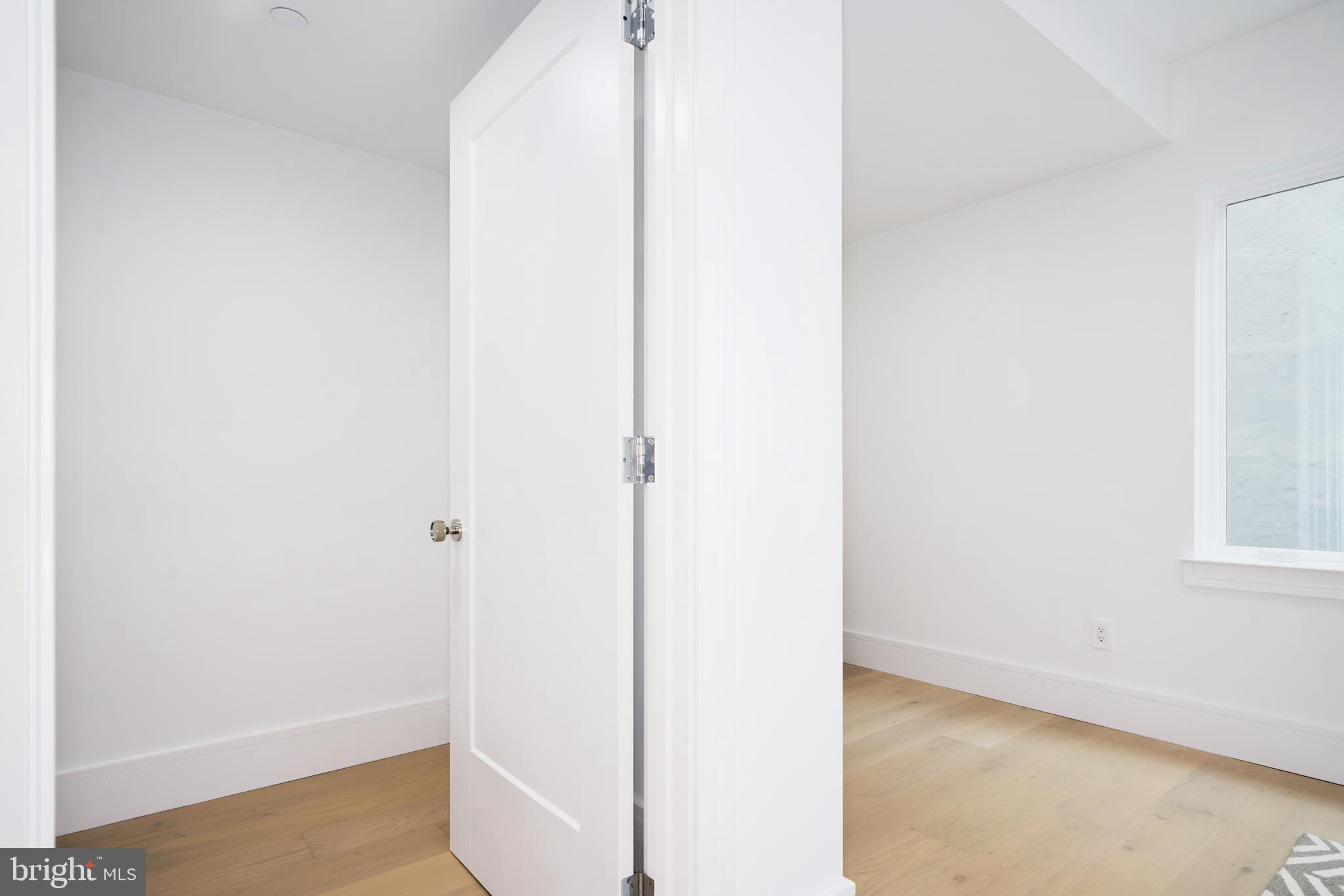 WASHINGTON SQ WEST - Residential