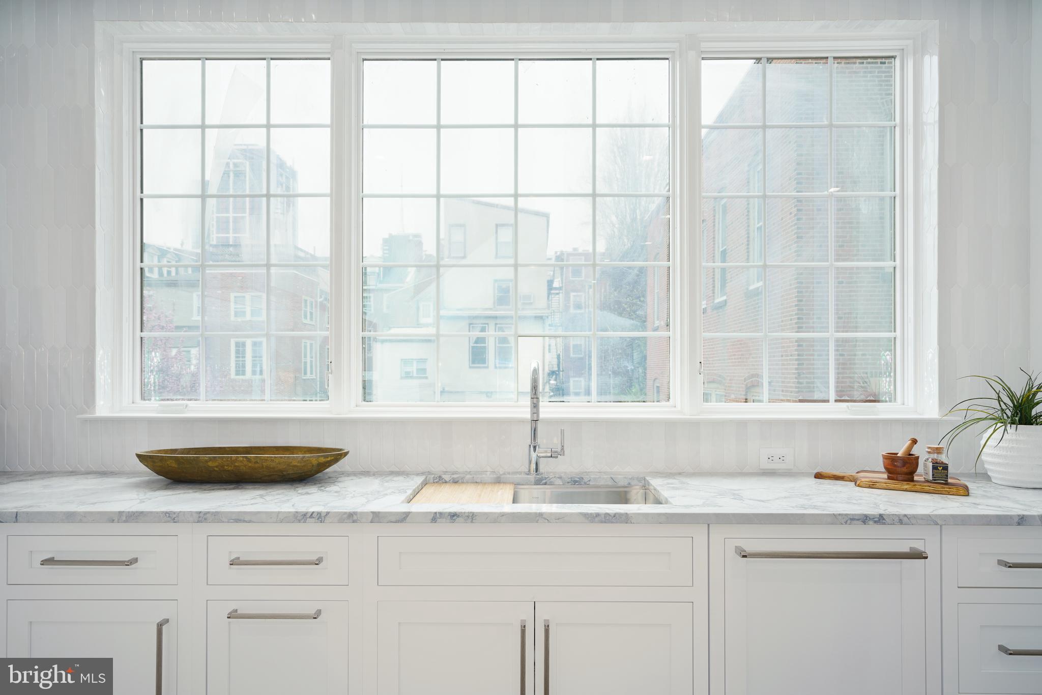 WASHINGTON SQ WEST - Residential