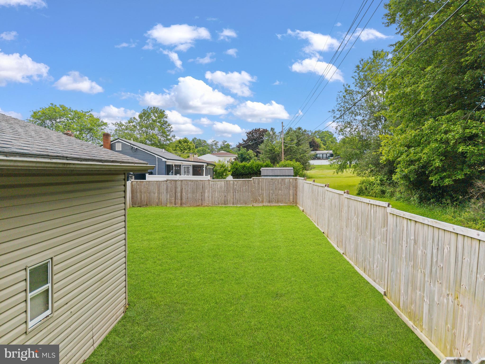 SUNSET ACRES - Residential