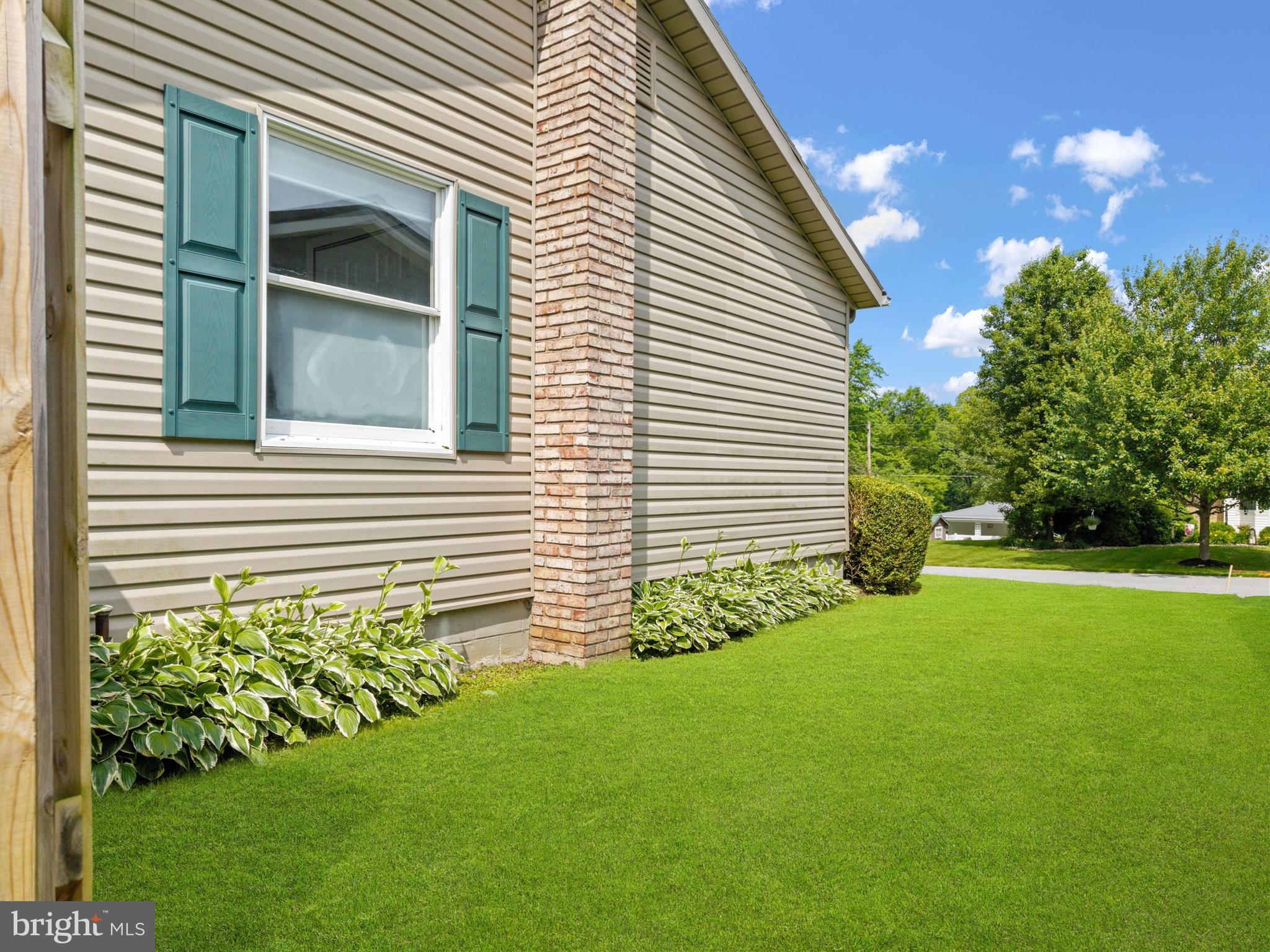 SUNSET ACRES - Residential