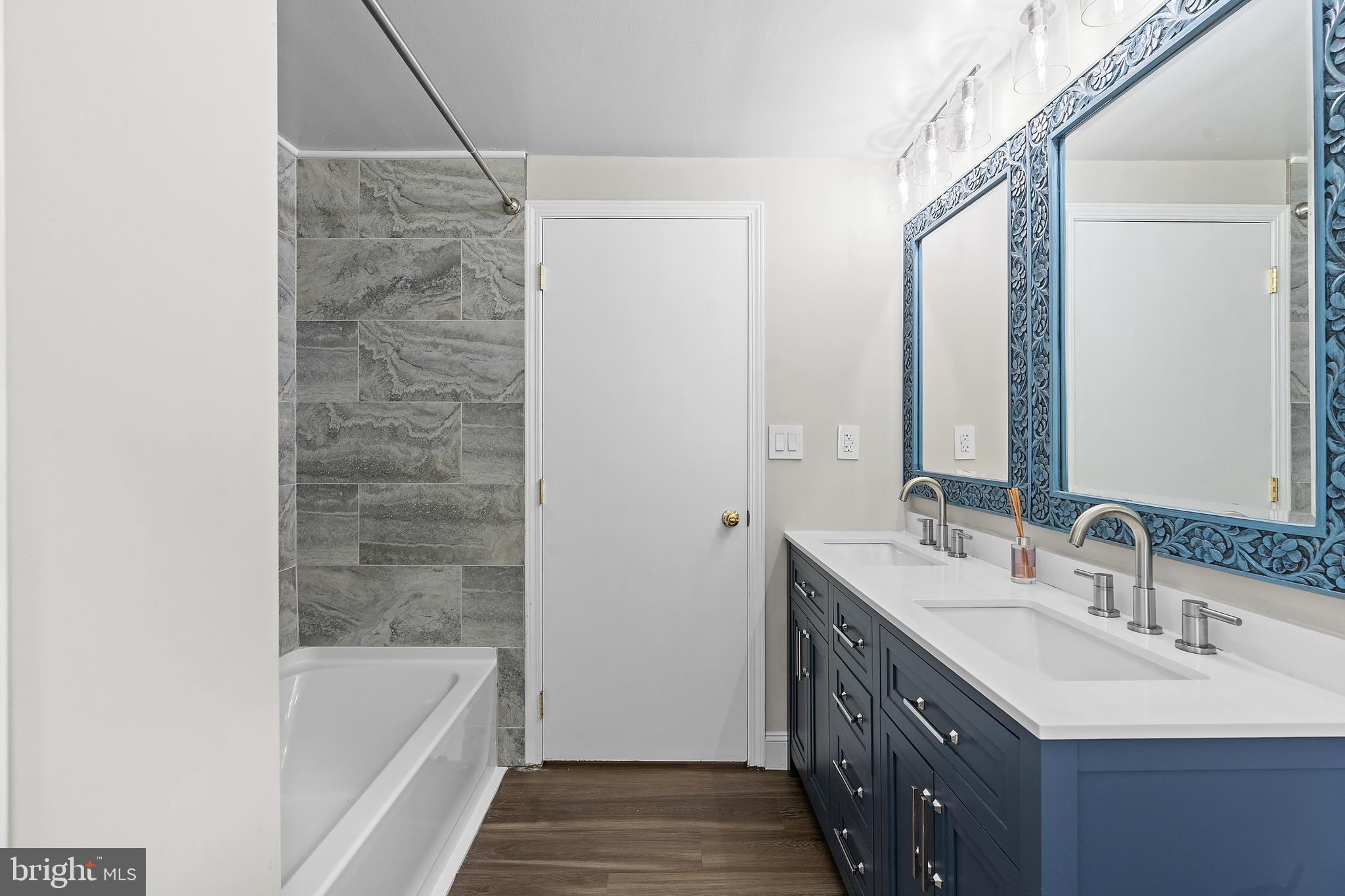 SUNSET ACRES - Residential