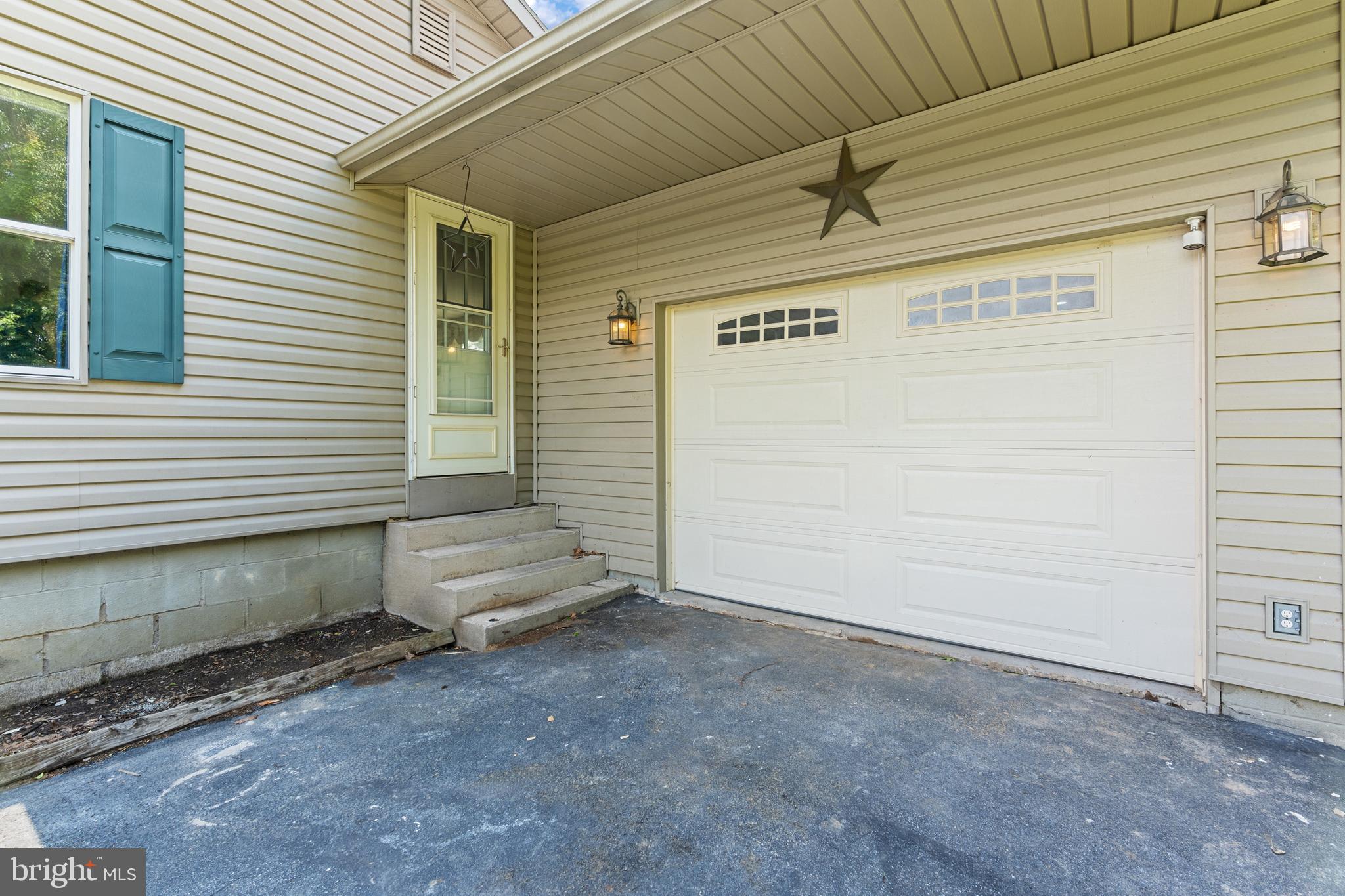 SUNSET ACRES - Residential