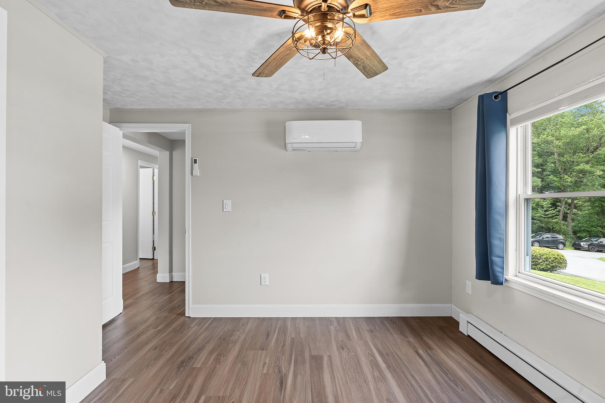 SUNSET ACRES - Residential