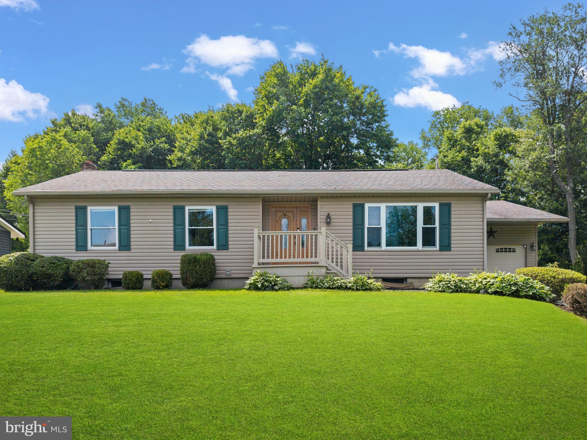 SUNSET ACRES - Residential