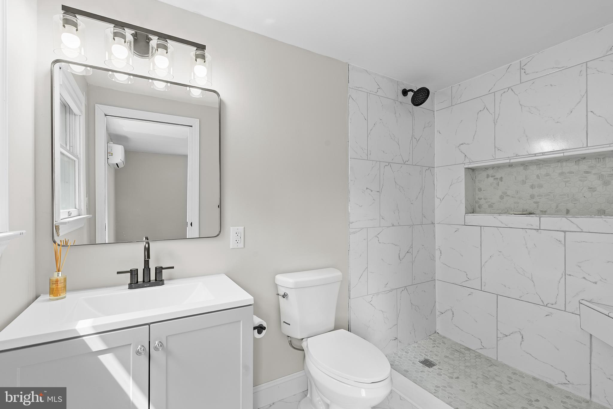 SUNSET ACRES - Residential