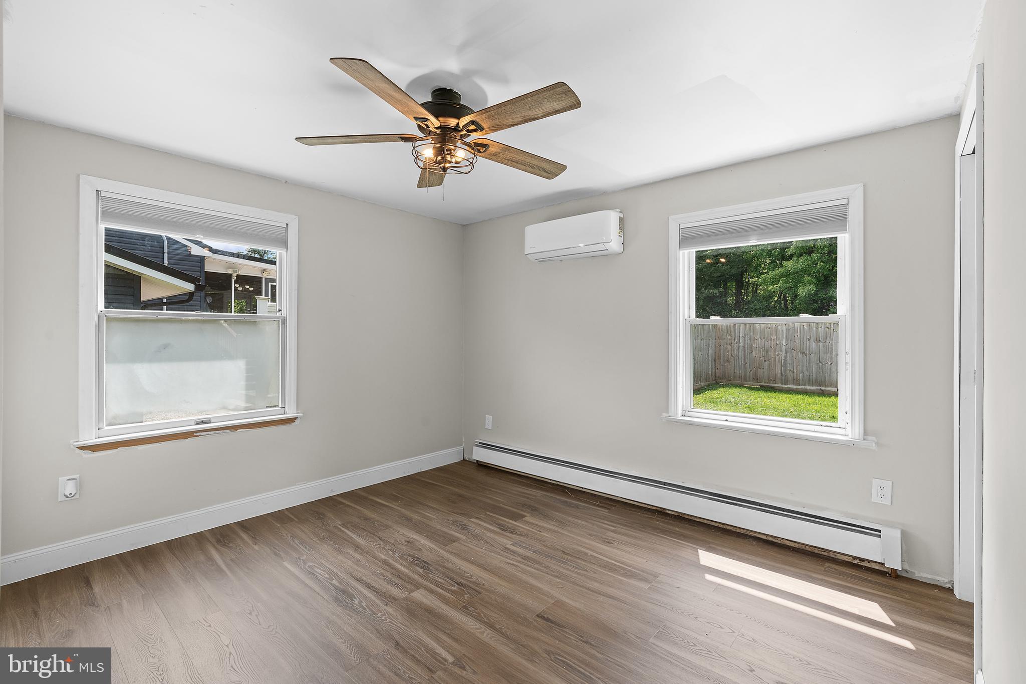 SUNSET ACRES - Residential