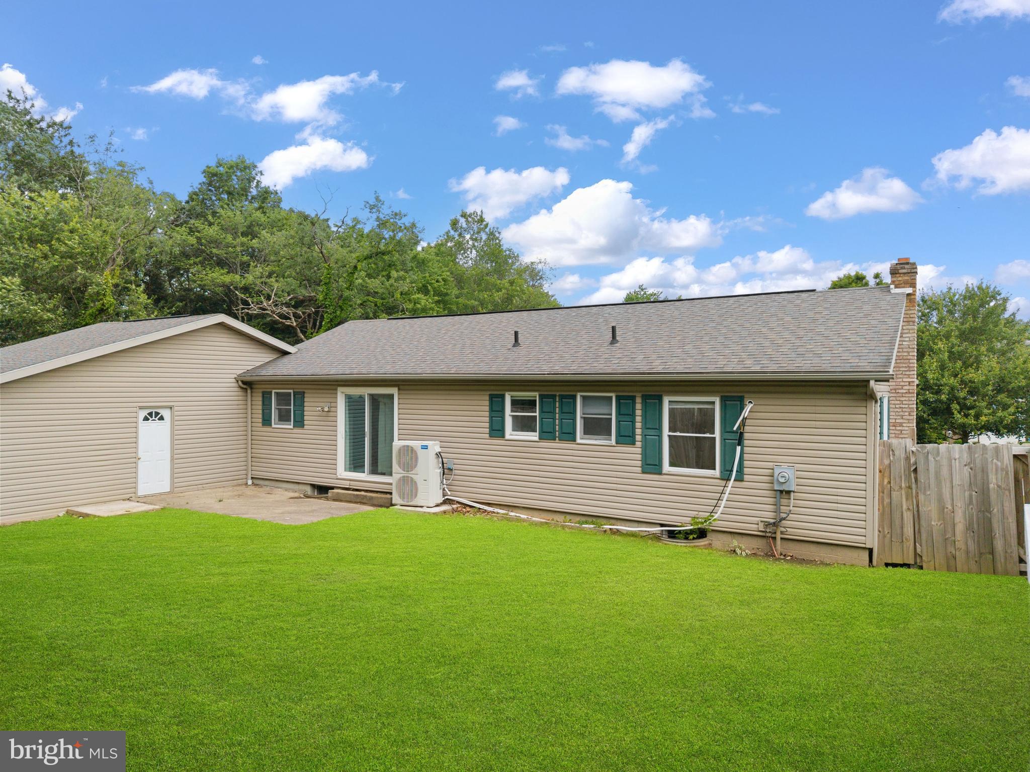 SUNSET ACRES - Residential