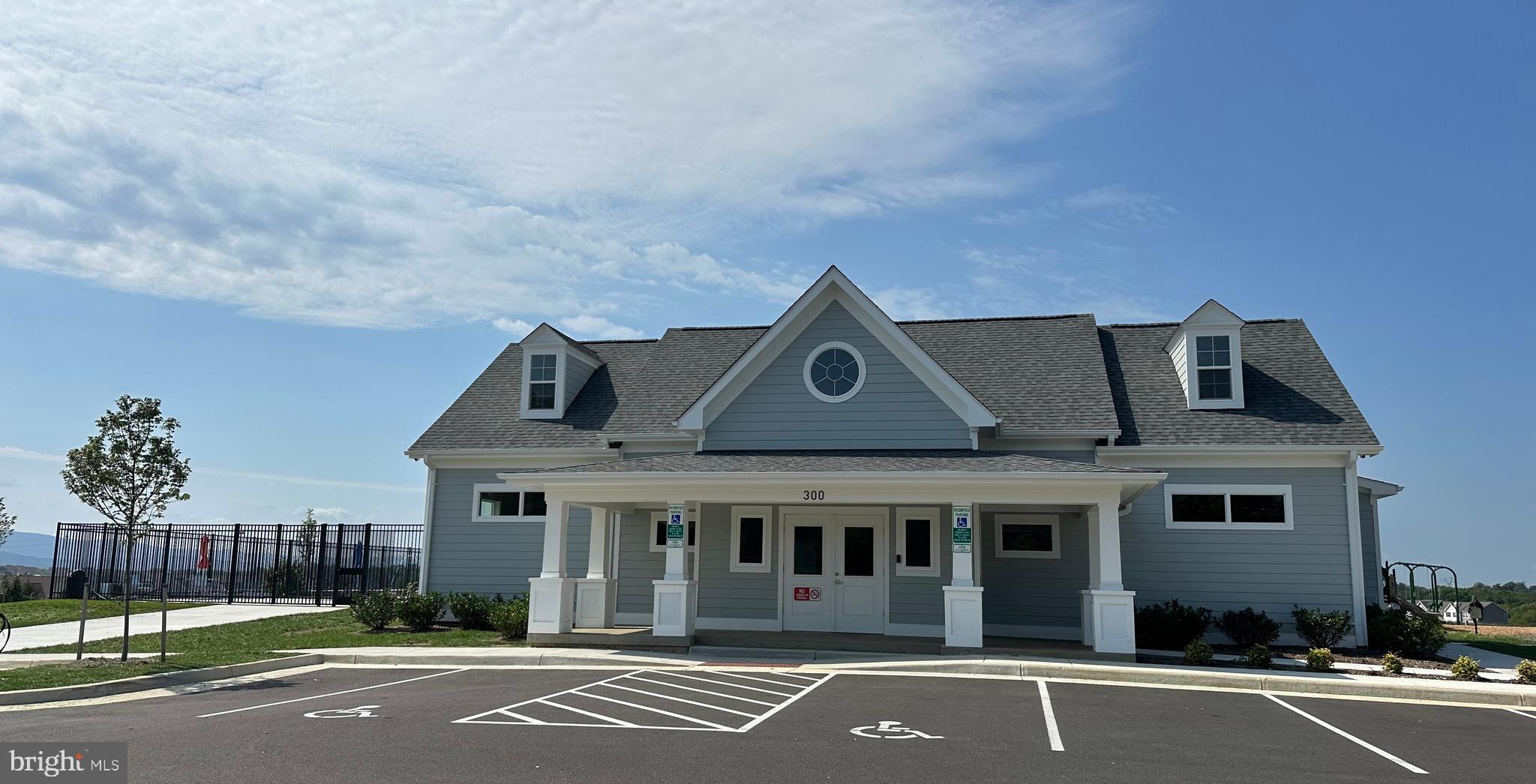 NORBORNE GLEBE - Residential Lease