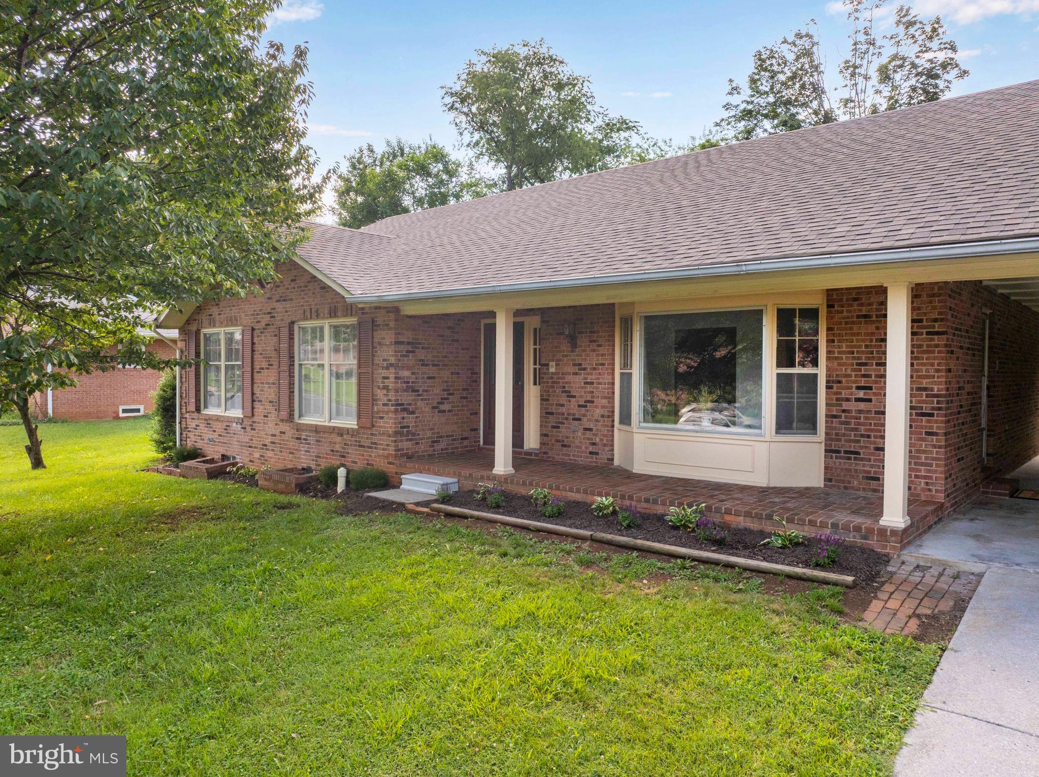 FAIRVIEW HEIGHTS - Residential