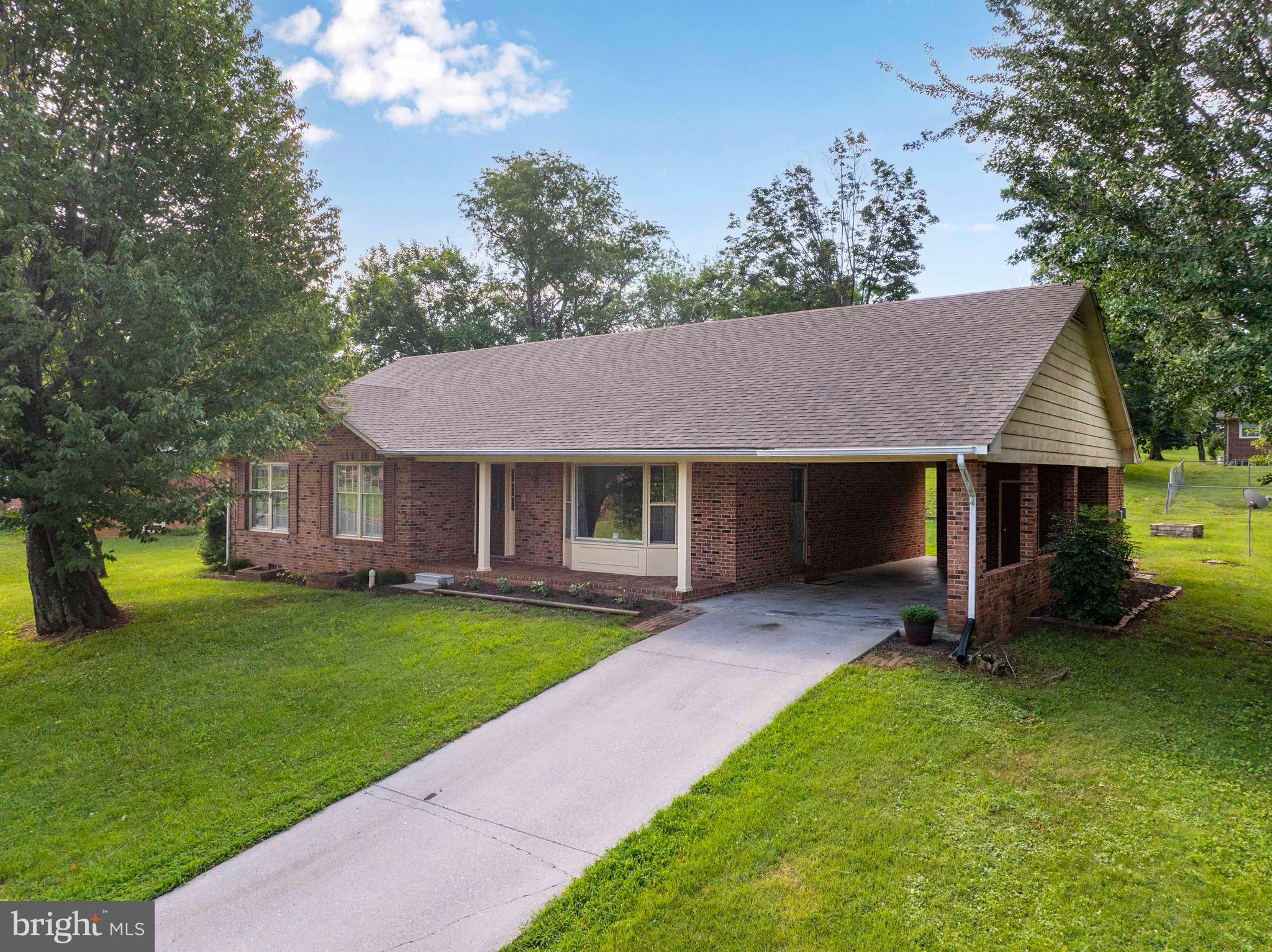 FAIRVIEW HEIGHTS - Residential
