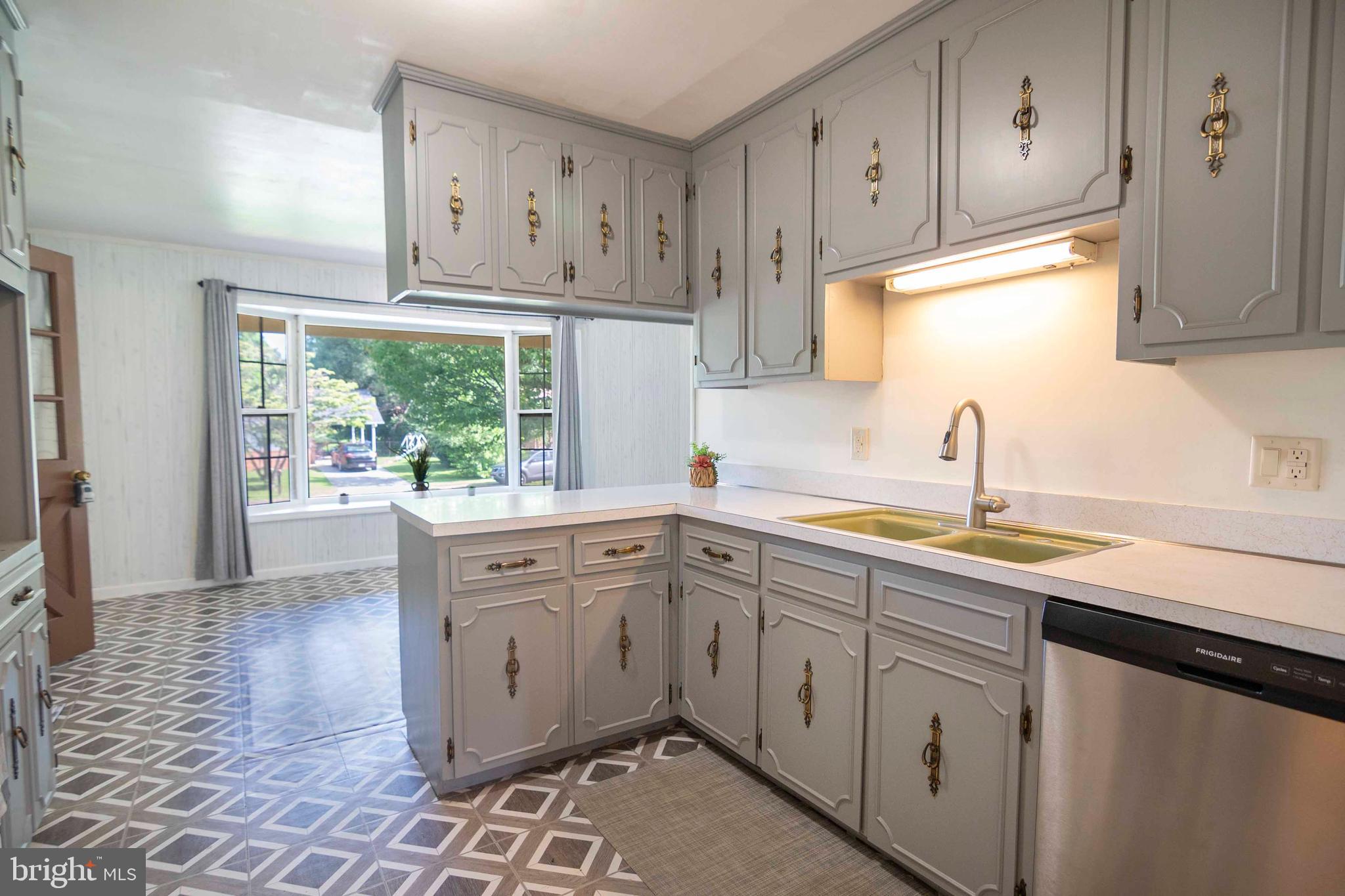 FAIRVIEW HEIGHTS - Residential