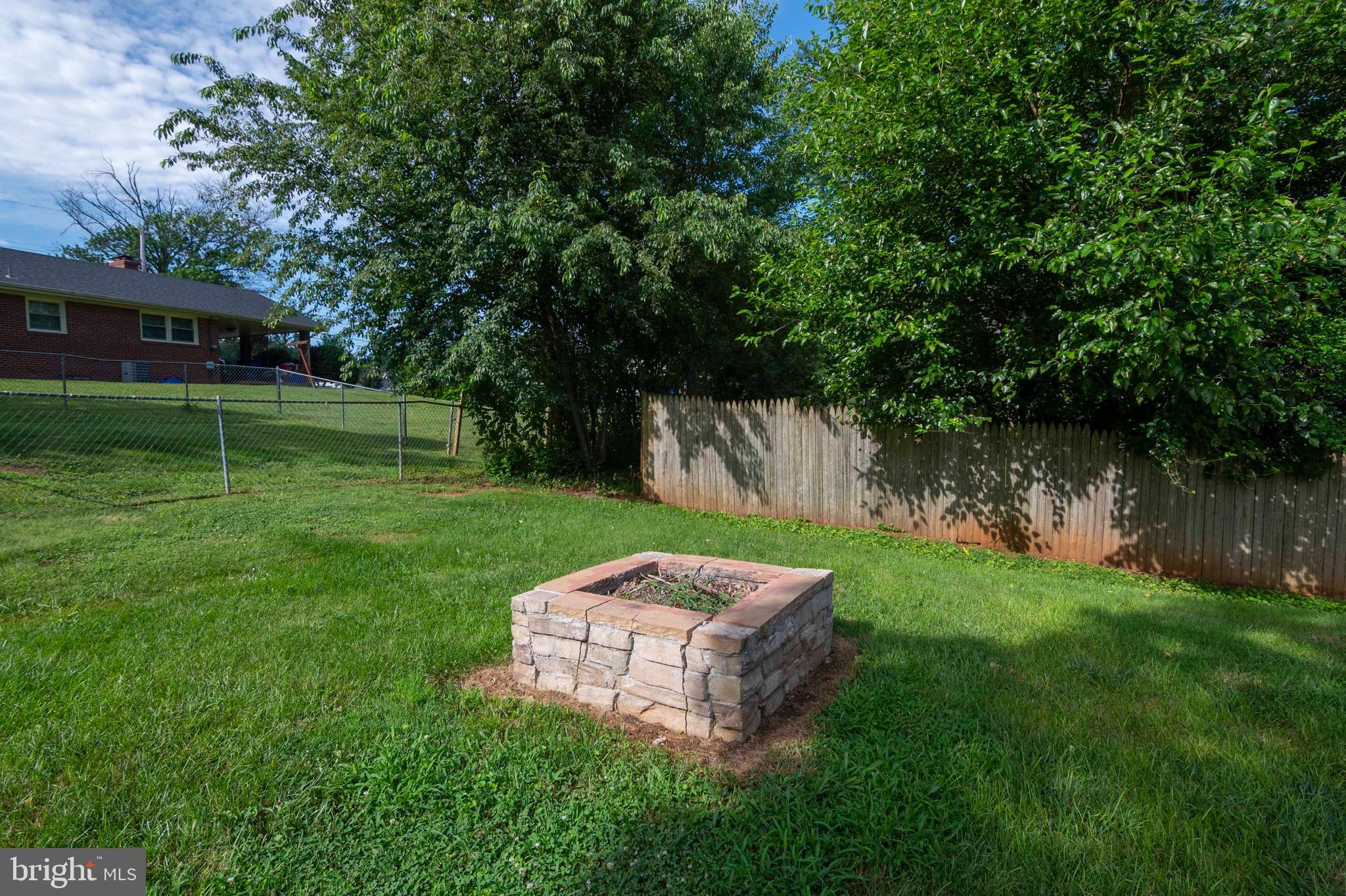 FAIRVIEW HEIGHTS - Residential