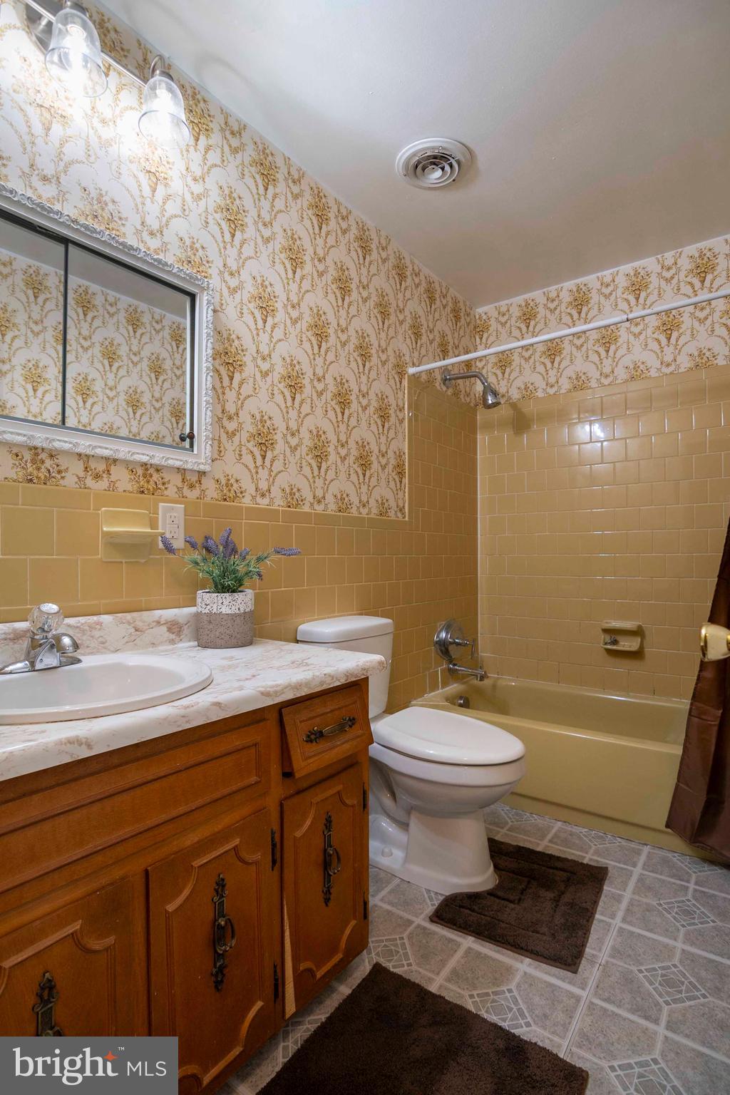 FAIRVIEW HEIGHTS - Residential