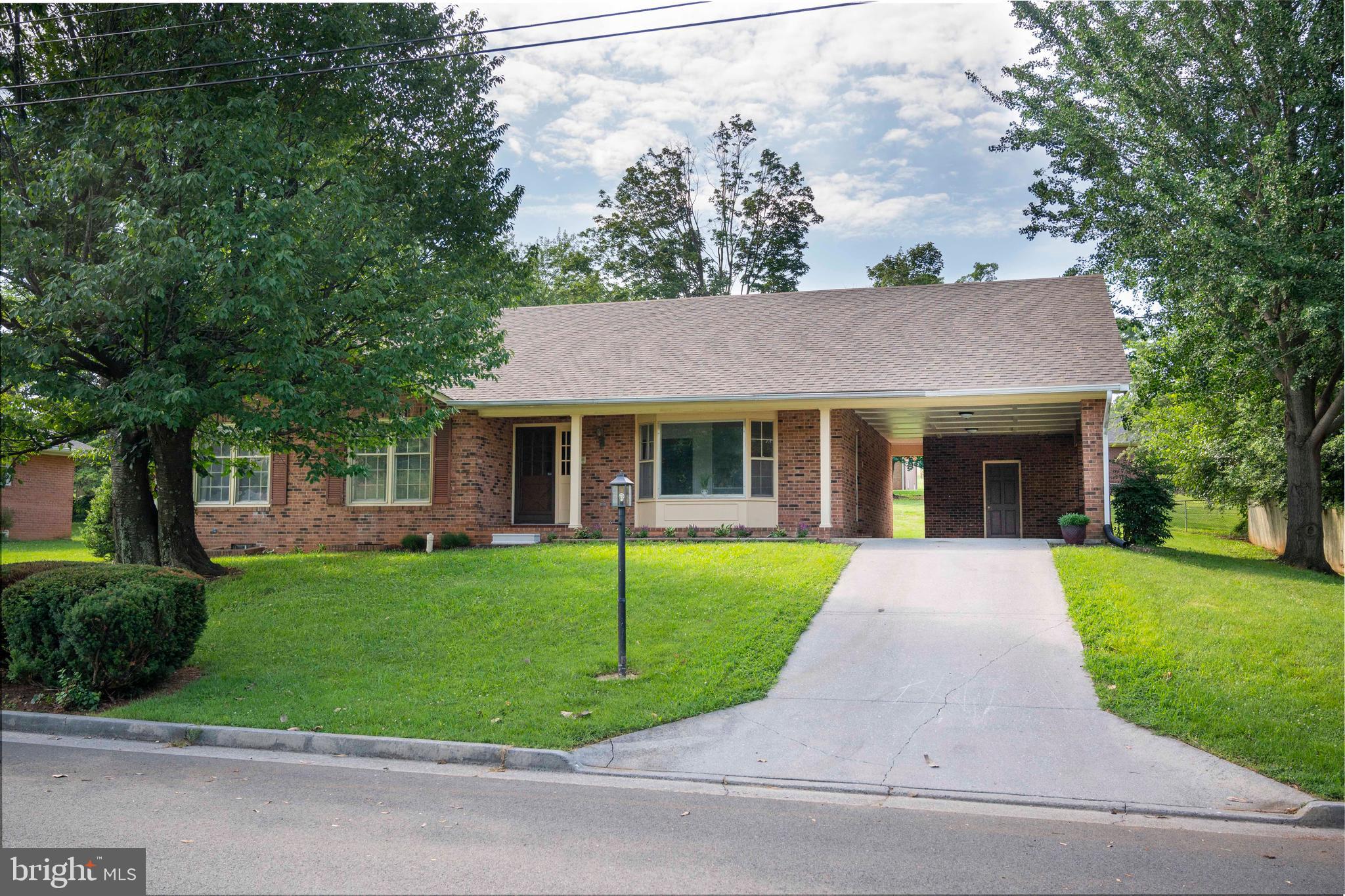 FAIRVIEW HEIGHTS - Residential