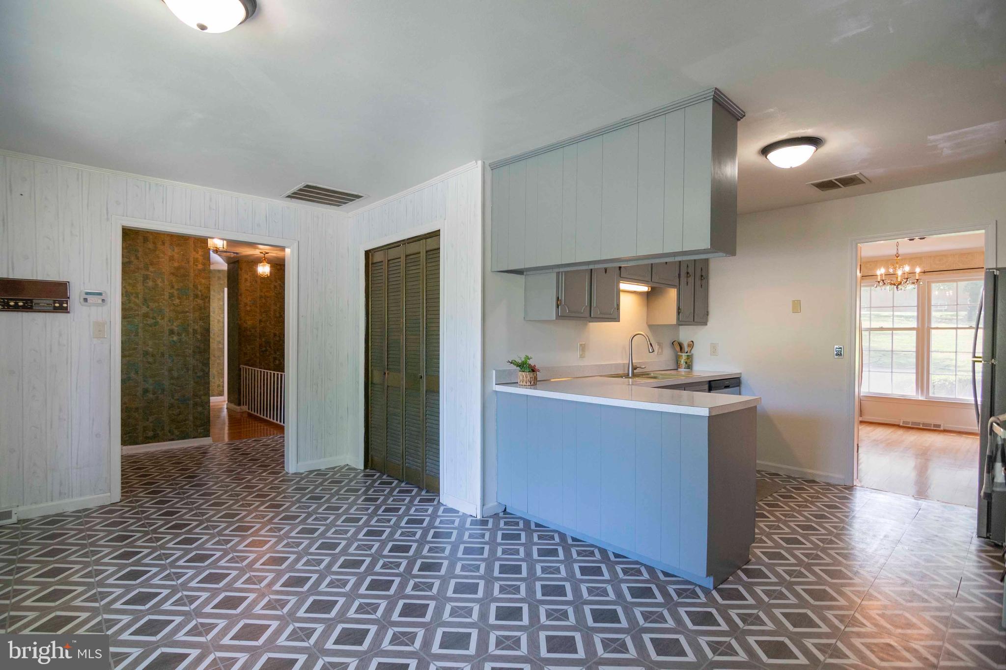 FAIRVIEW HEIGHTS - Residential